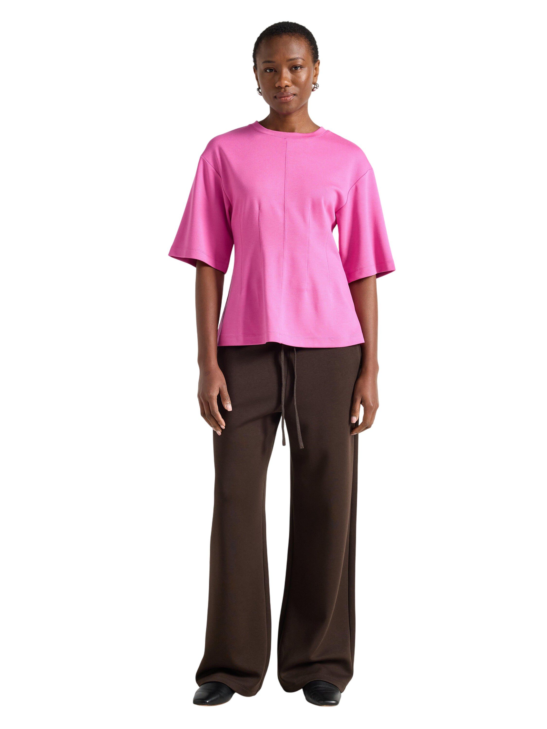 Peplumtopp i mjuk viskos med figurn