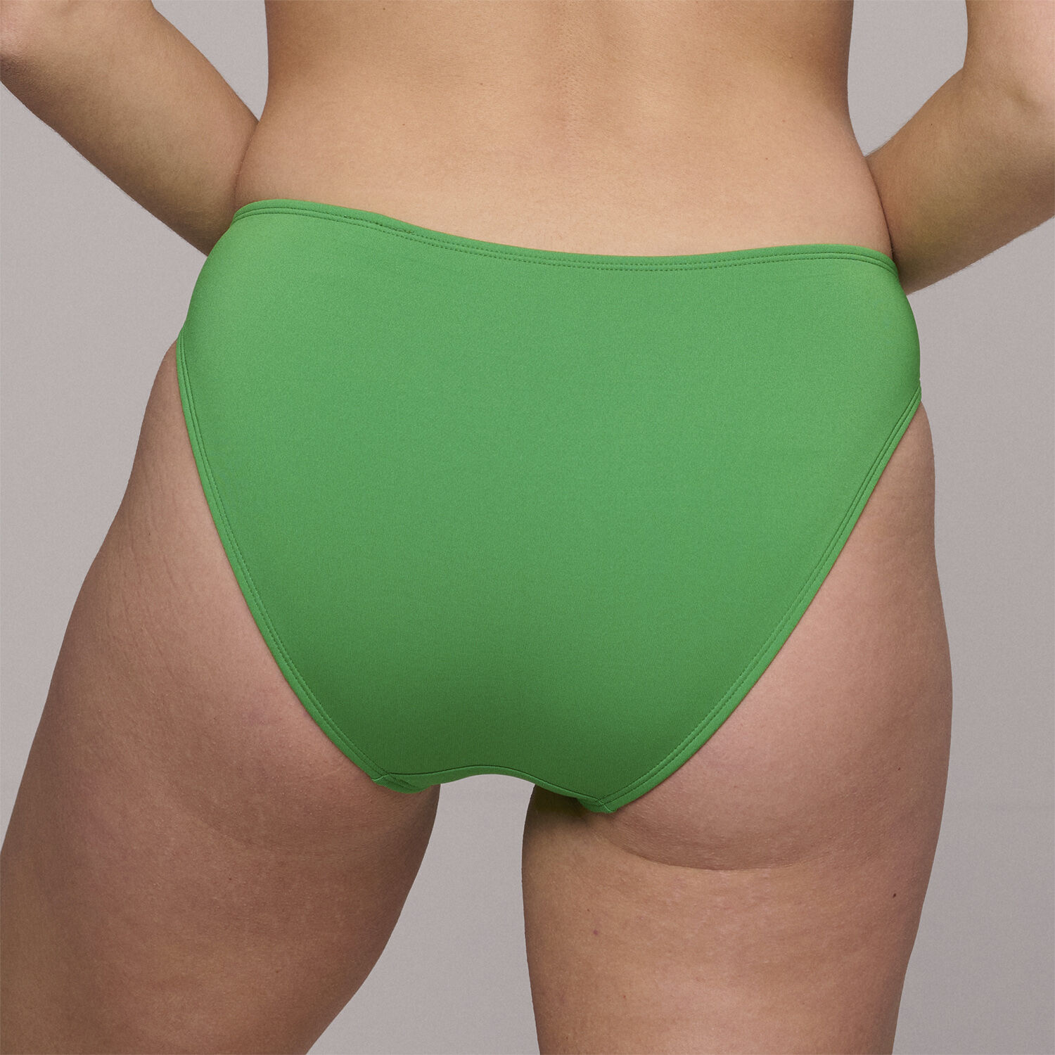 Madurai bikini rio trusse