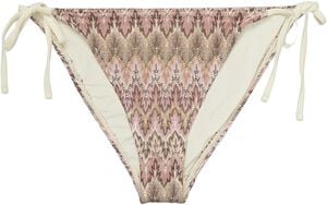 Amber Baila Bikini Tanga