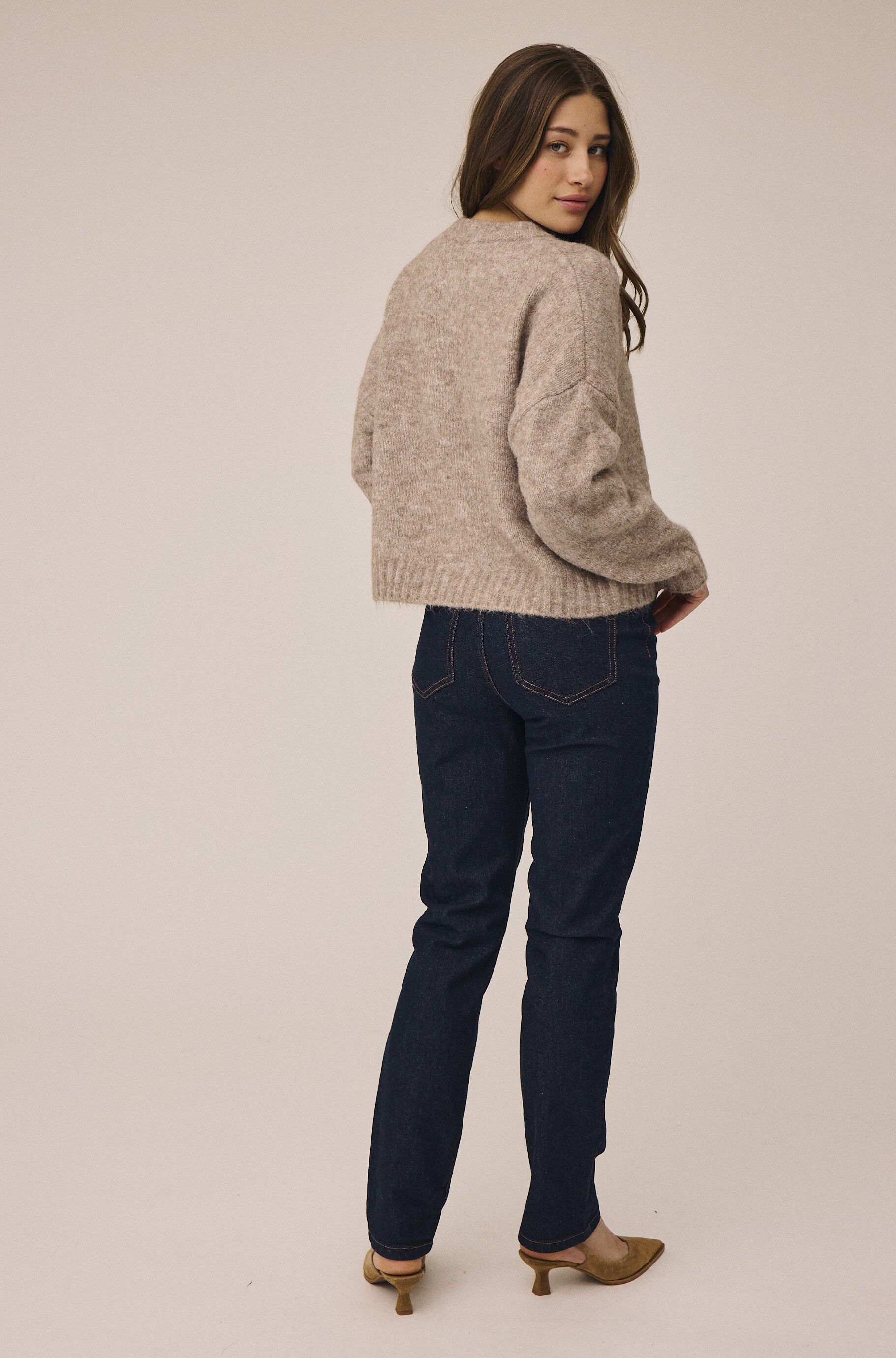 Cleo M129 Slim fit