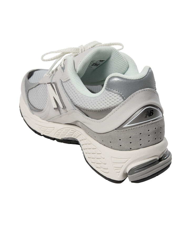 New Balance 2002R