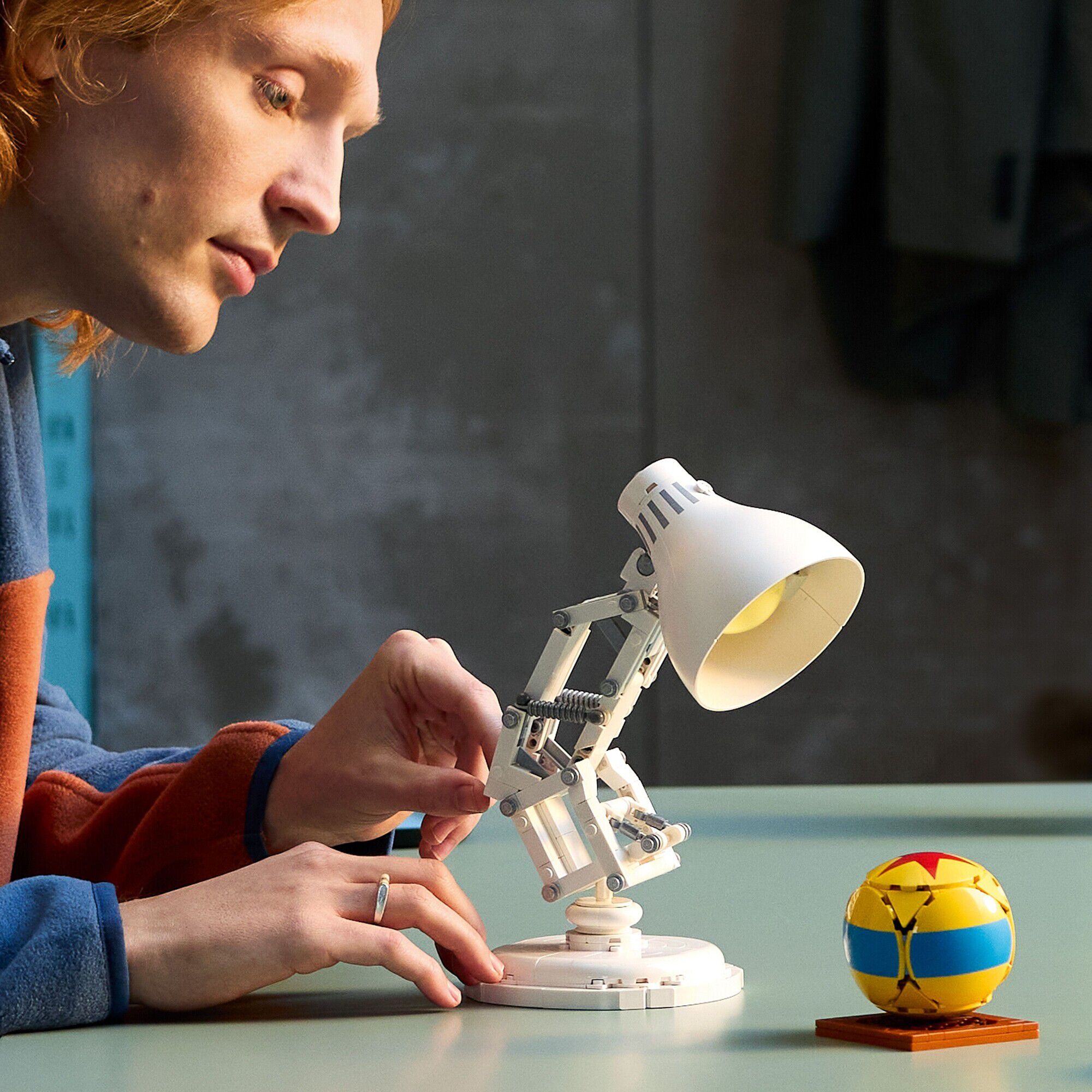 Disney Pixar Luxo Jr. 21357