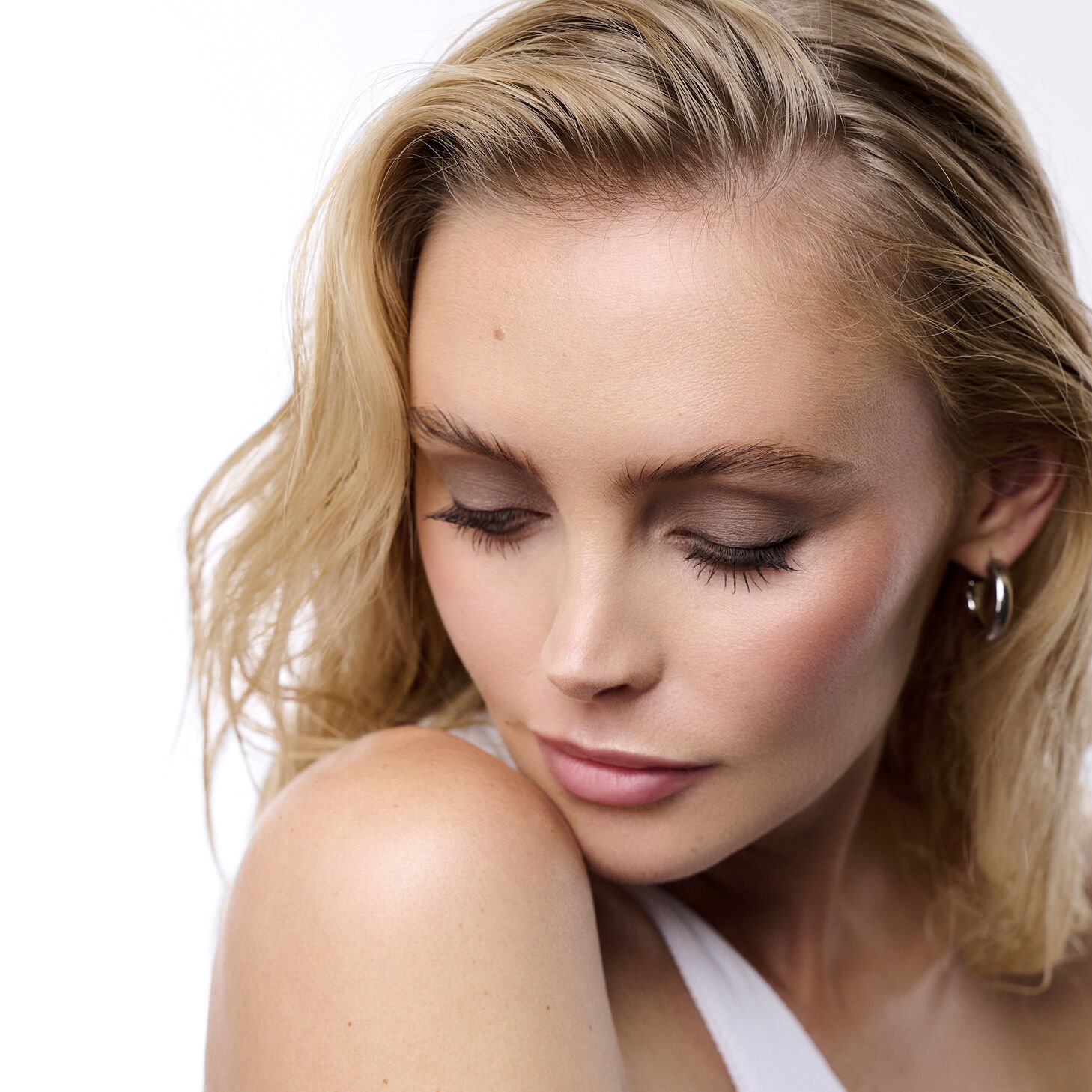 IYKYK Eyeshadow Stick