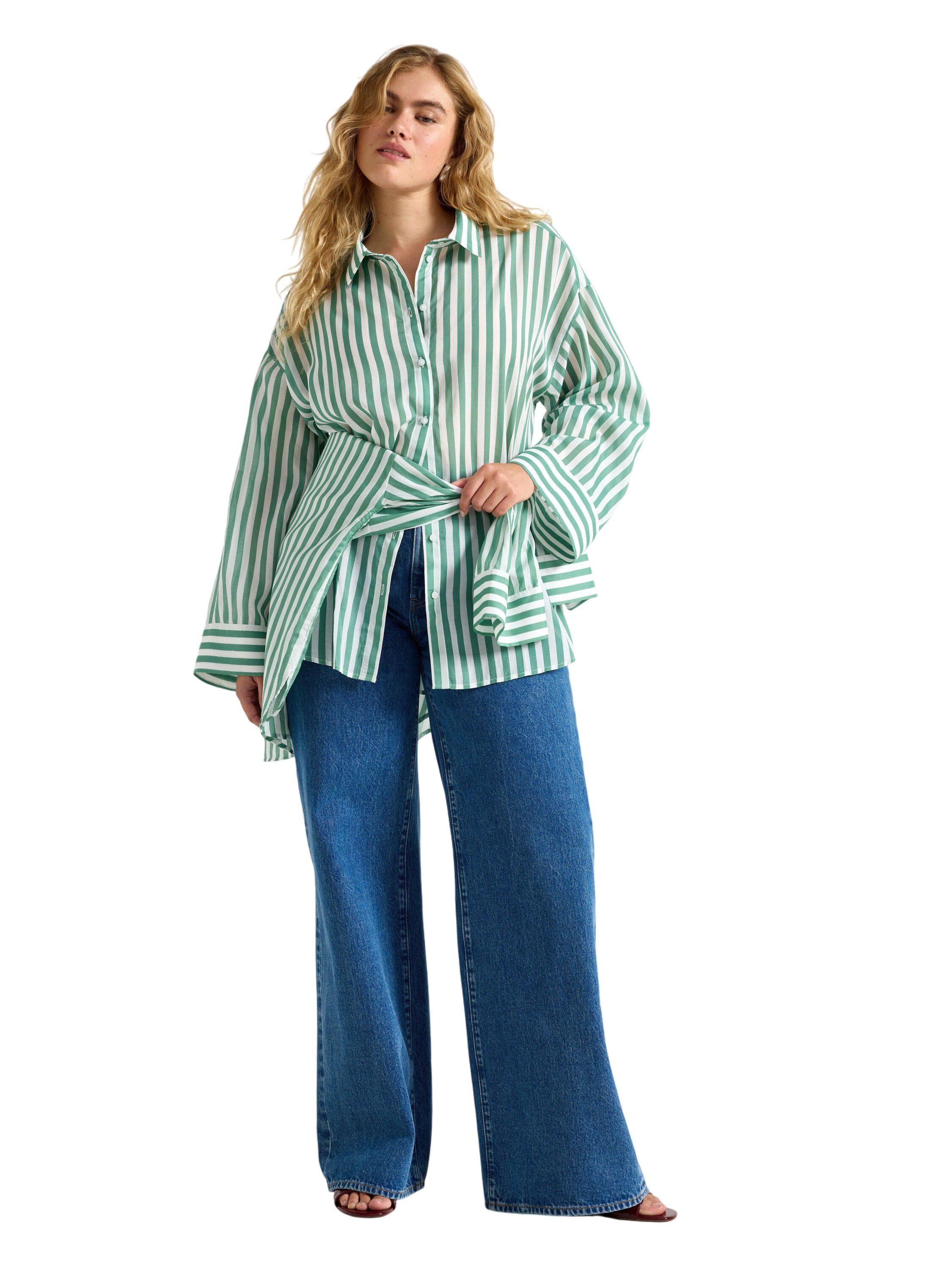 V&aelig;vet skjorte i viskoseblanding med