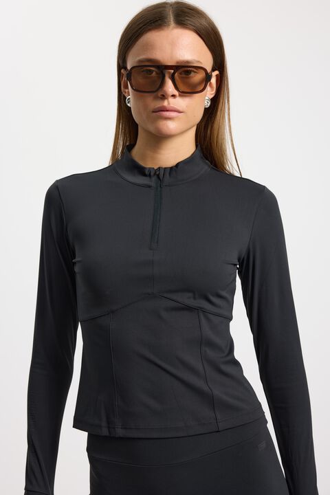 Half zip - True to body