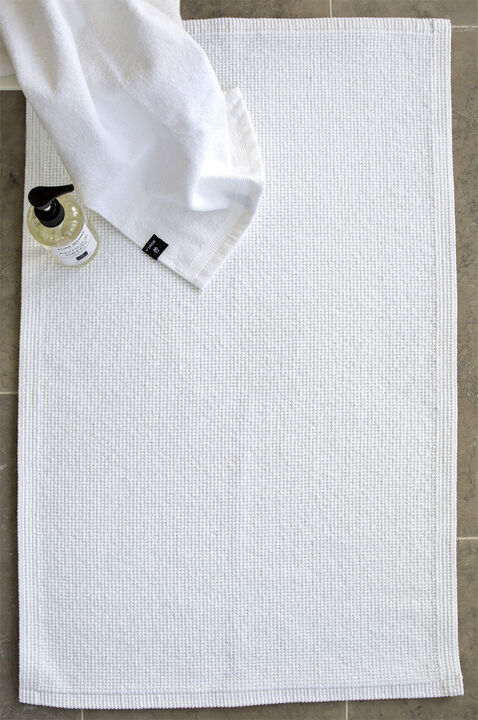 Love Bath Mat