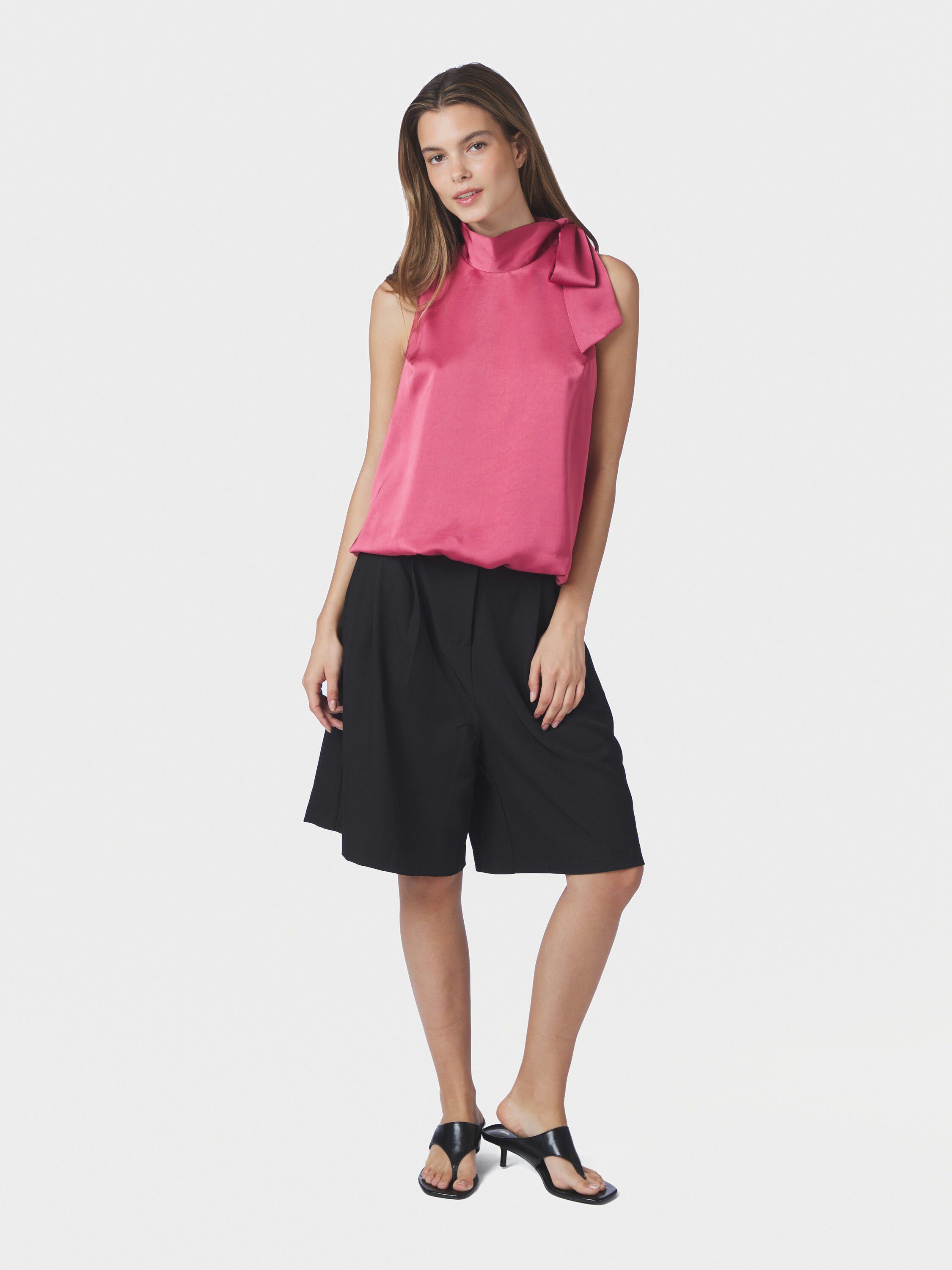 Veda Heavy Sateen Top