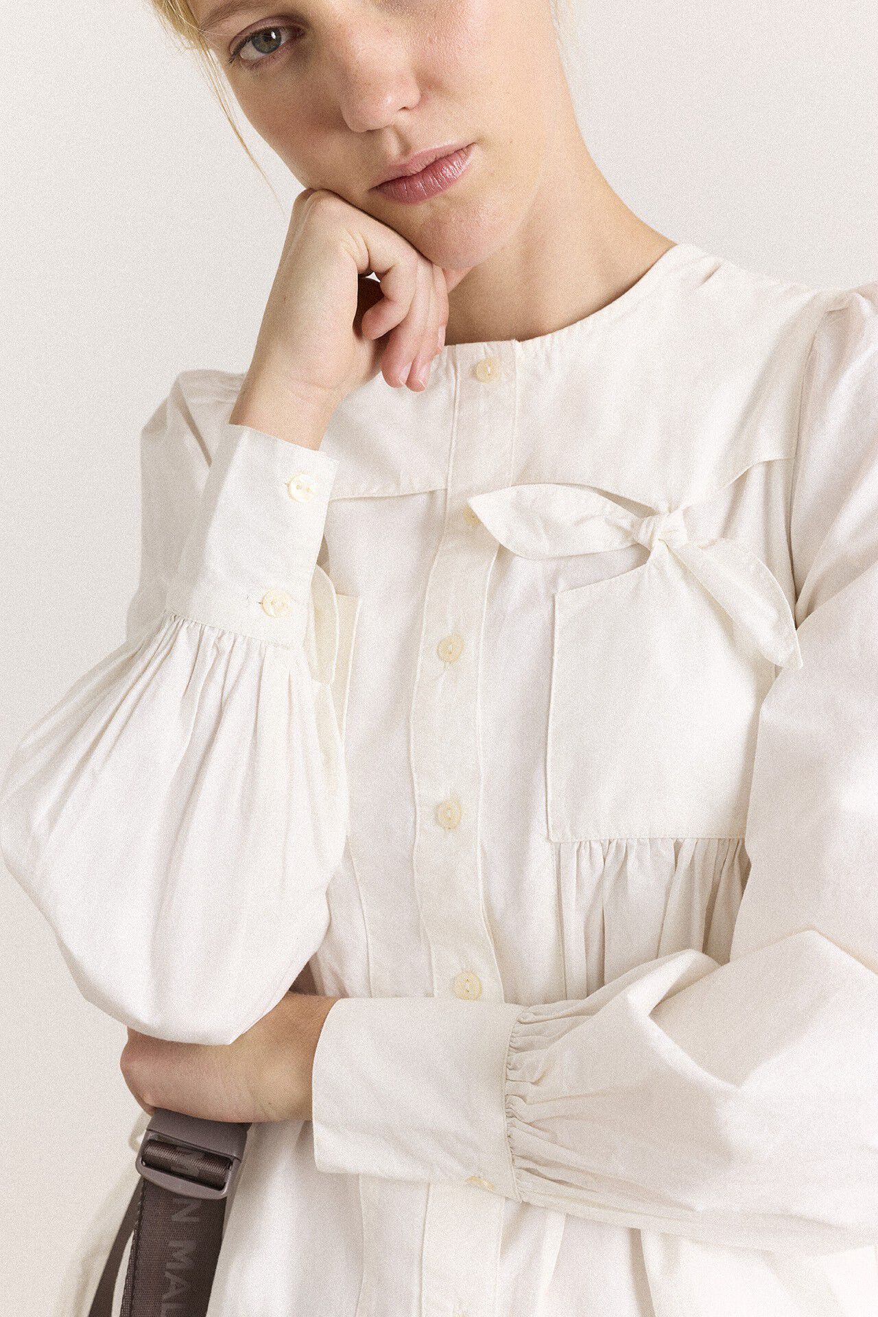 LETTIE BOW DETAIL BLOUSE - WHITE