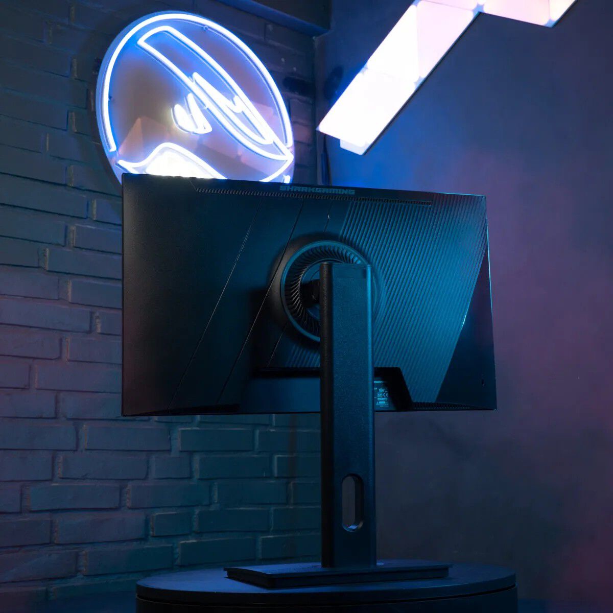 SharkGaming 24" 1080p 200Hz Sk&aelig;rm