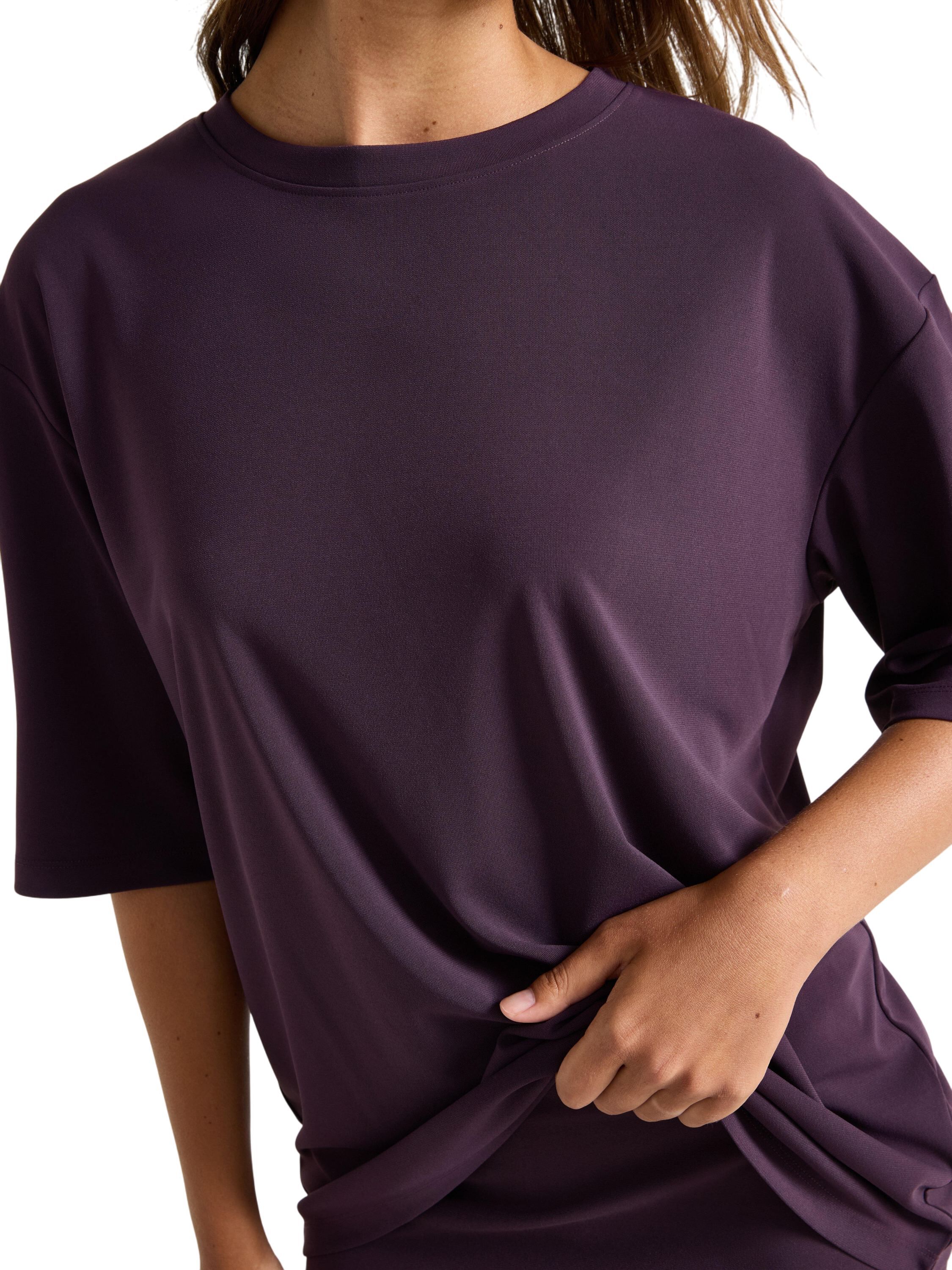 Stils&auml;ker oversized topp med korta