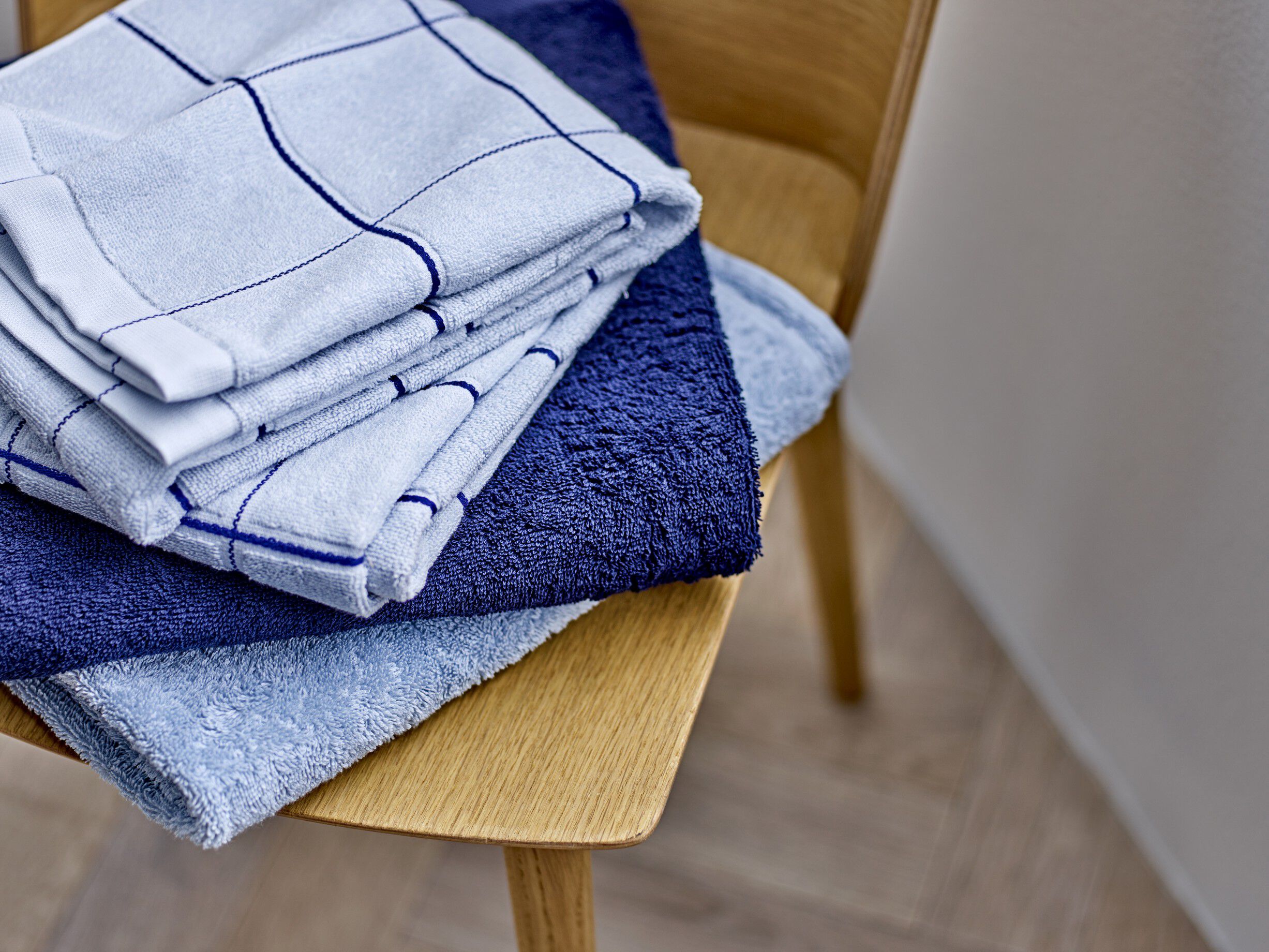 H&aring;ndkle 70x140 Vista Linen blue