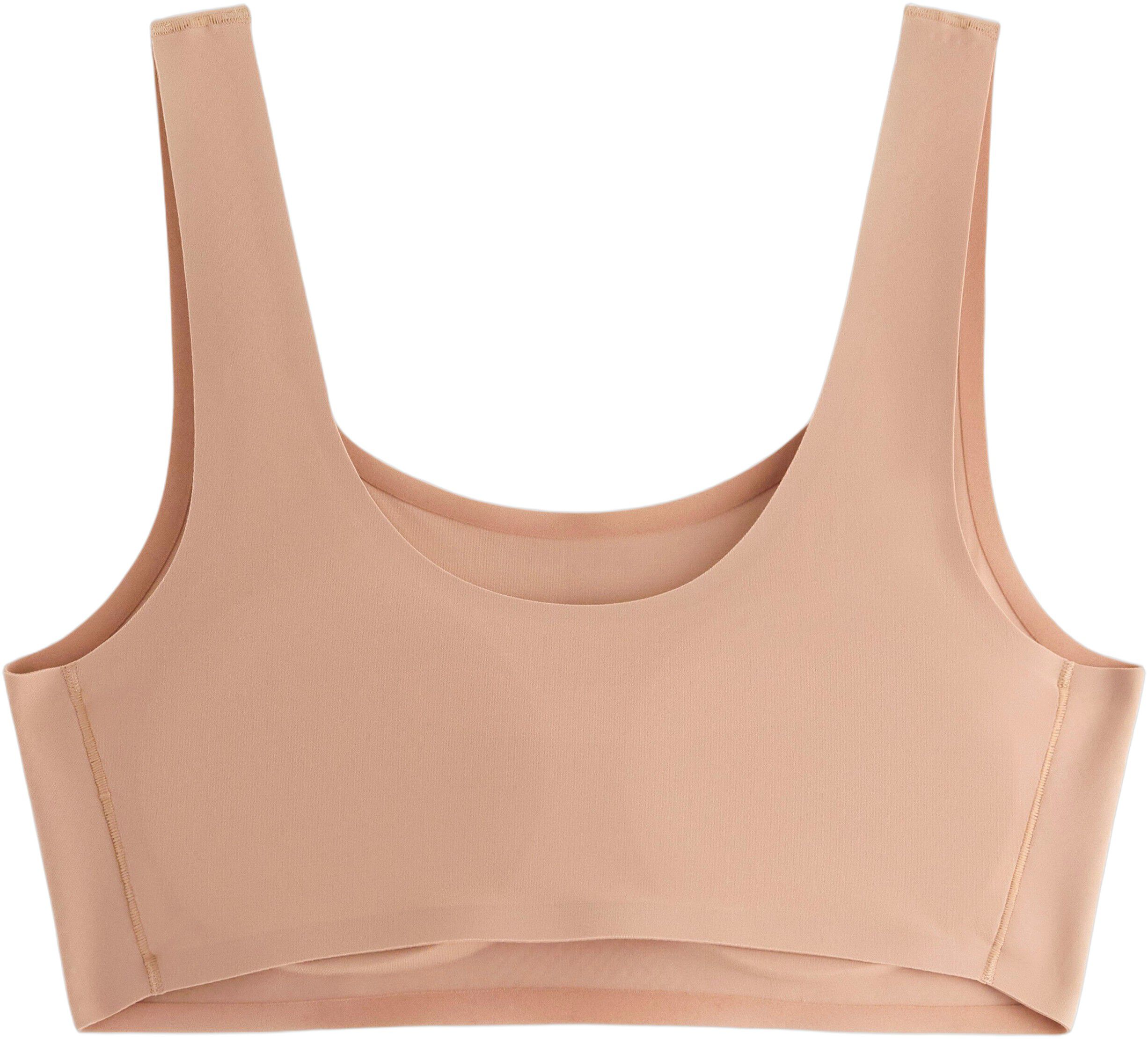 Super soft bra with a round necklin
