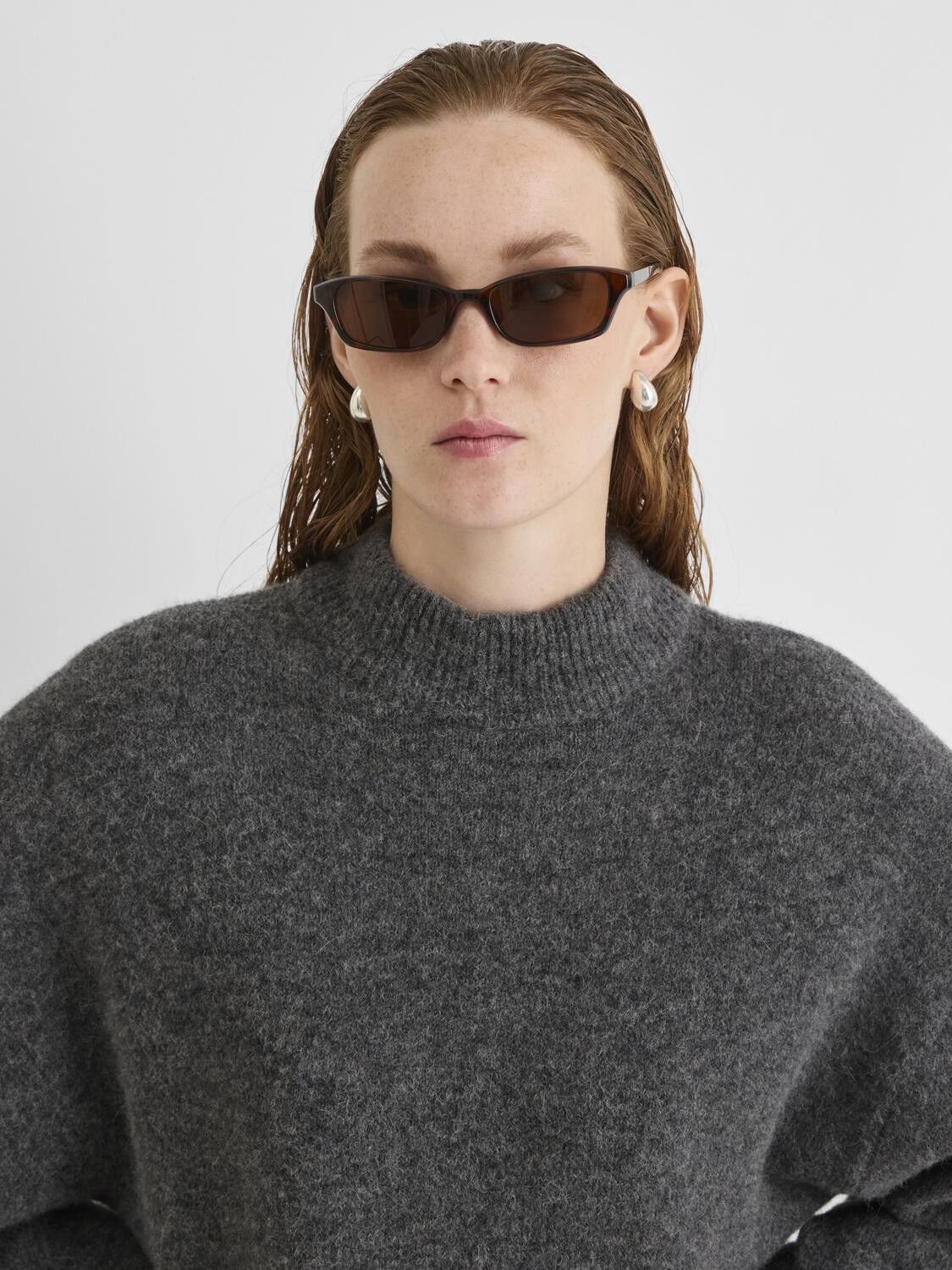 Roualma L/S Mock Neck Knit
