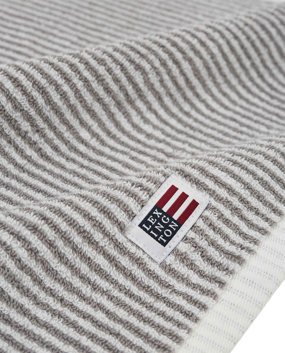 Original Towel White/Gray Striped