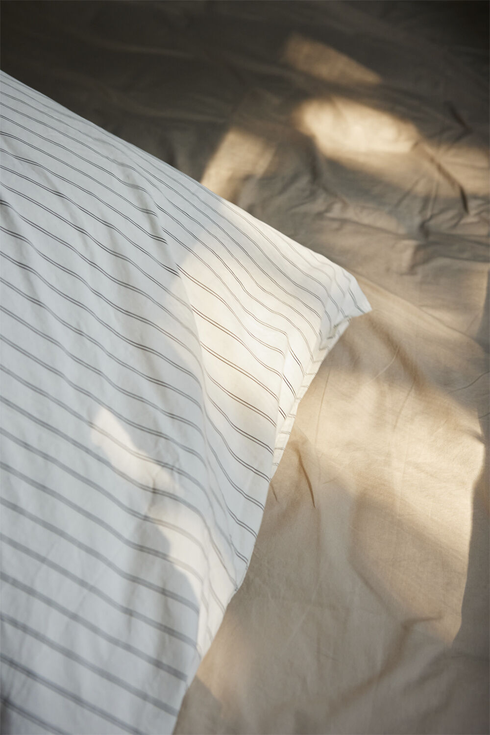 Senget&oslash;j - River