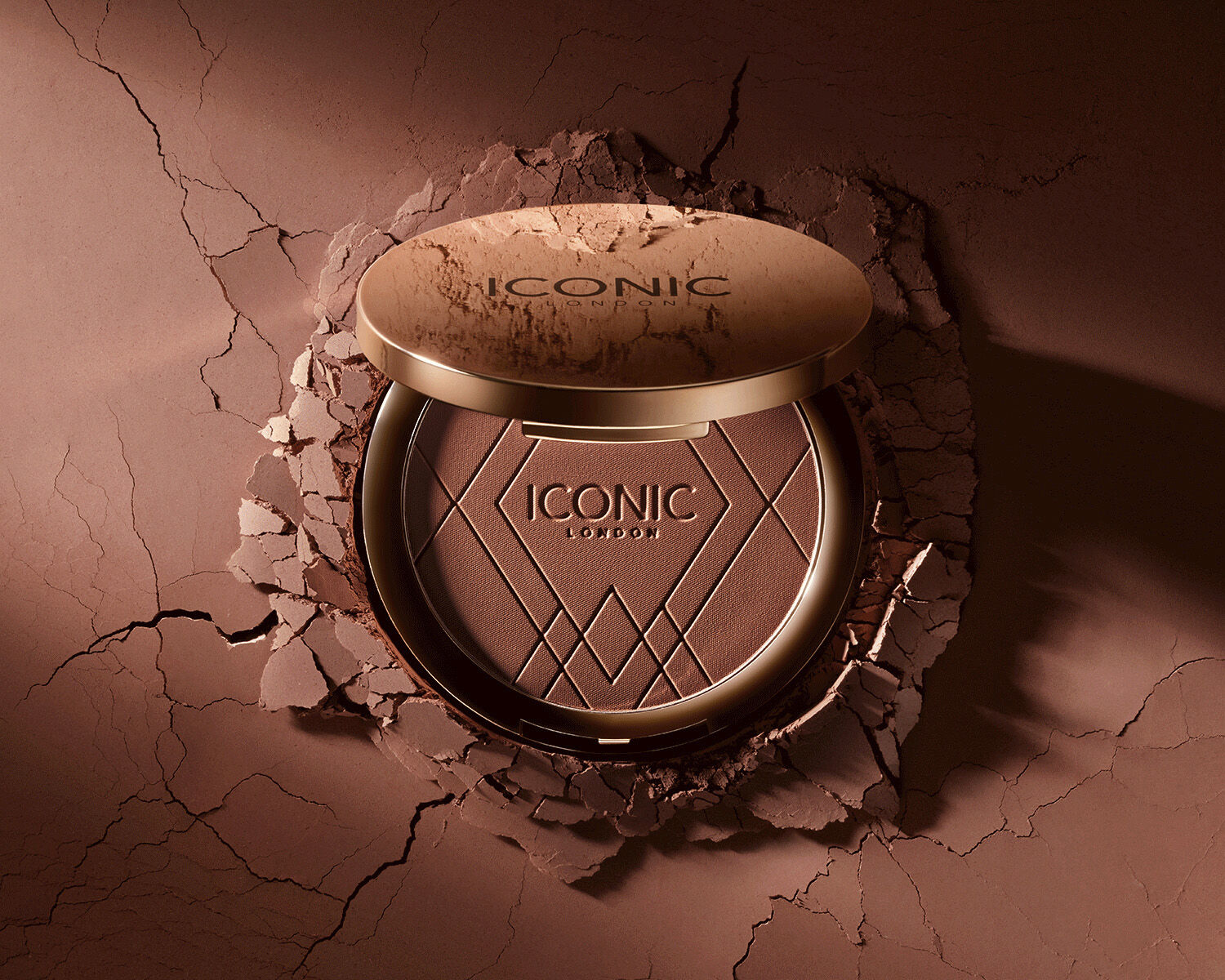 ICONIC LONDON Ultimate Bronzing Powder