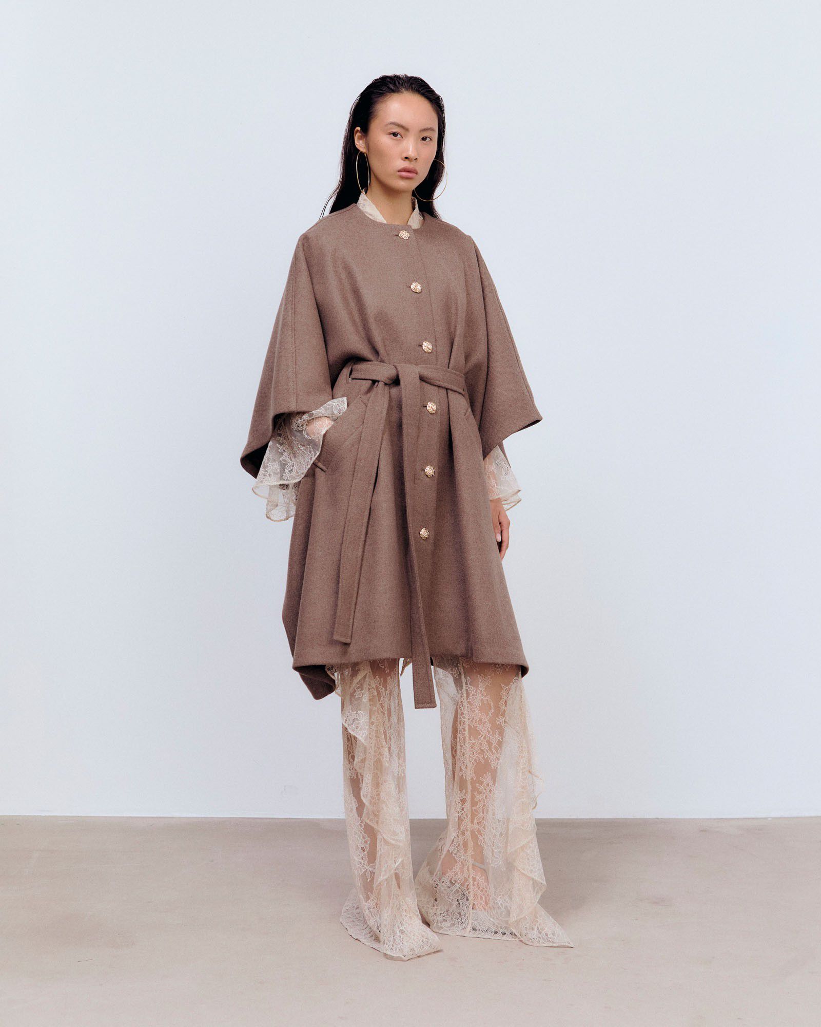 HANNAH CAPE COAT