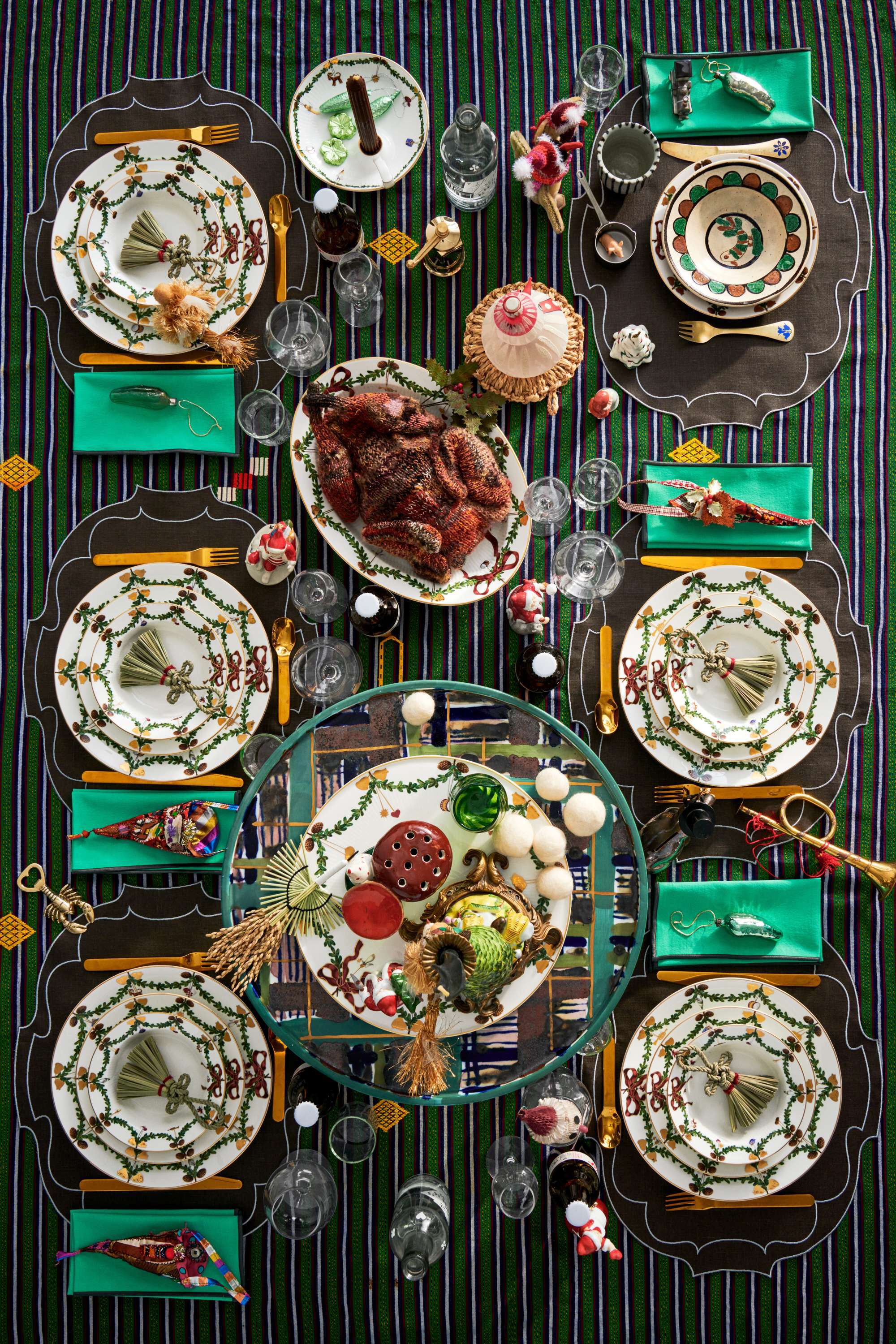 Stjerne Riflet Jul 17 cm. dyb desserttallerken