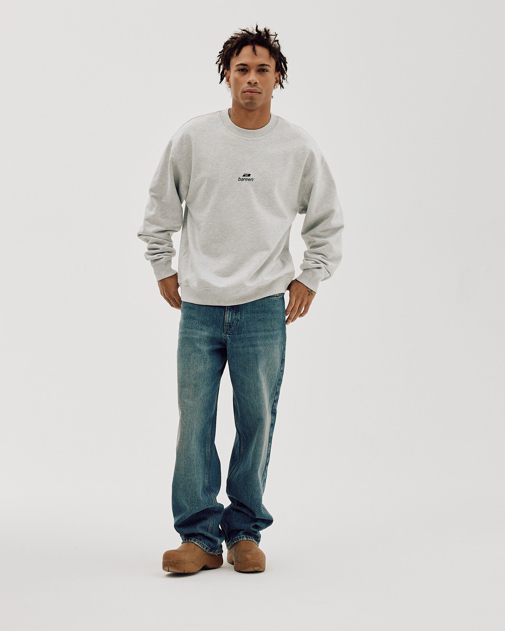 Oversized Crewneck Logo