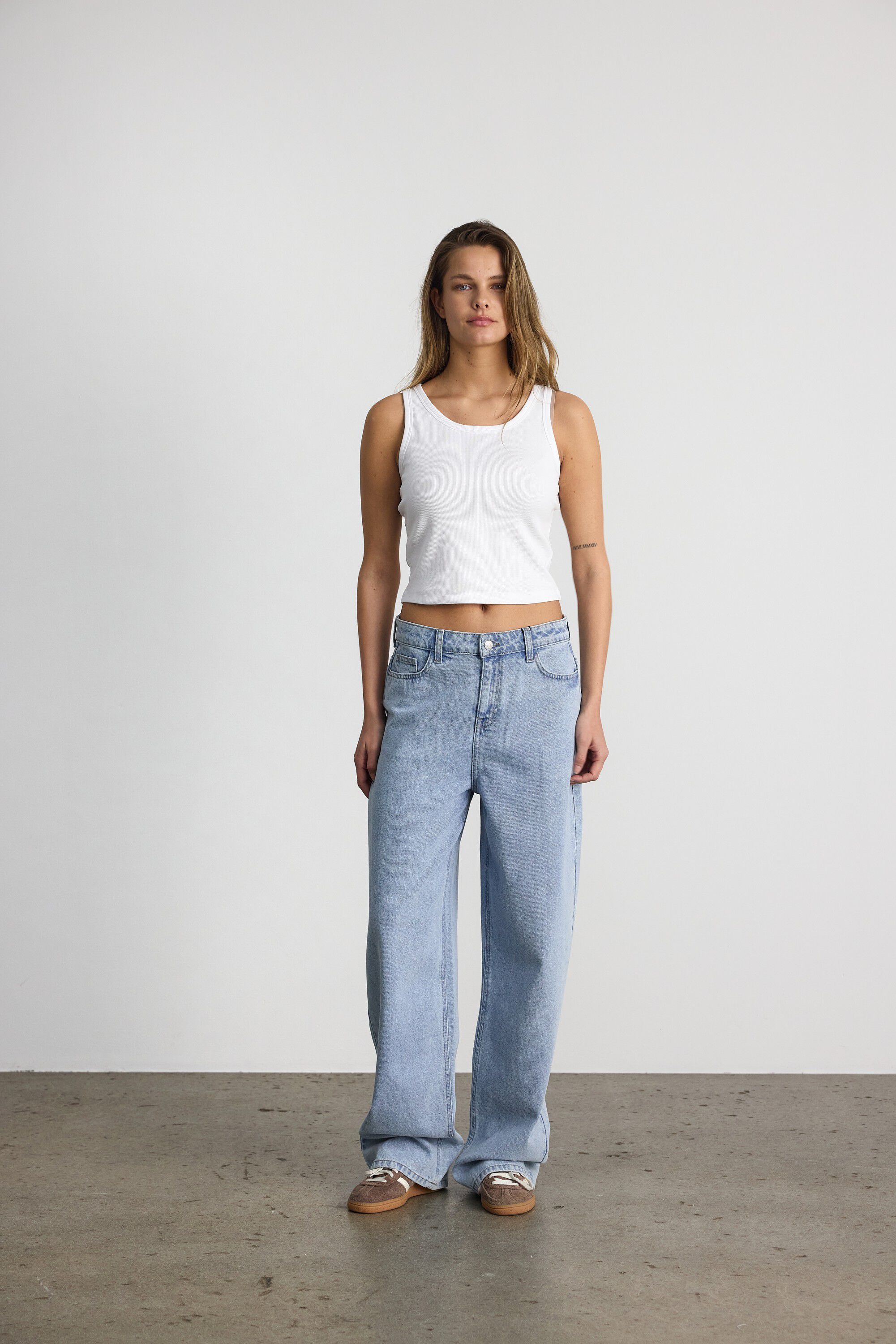 Nmalexa Nw Reg Jeans Az468Lb Noos