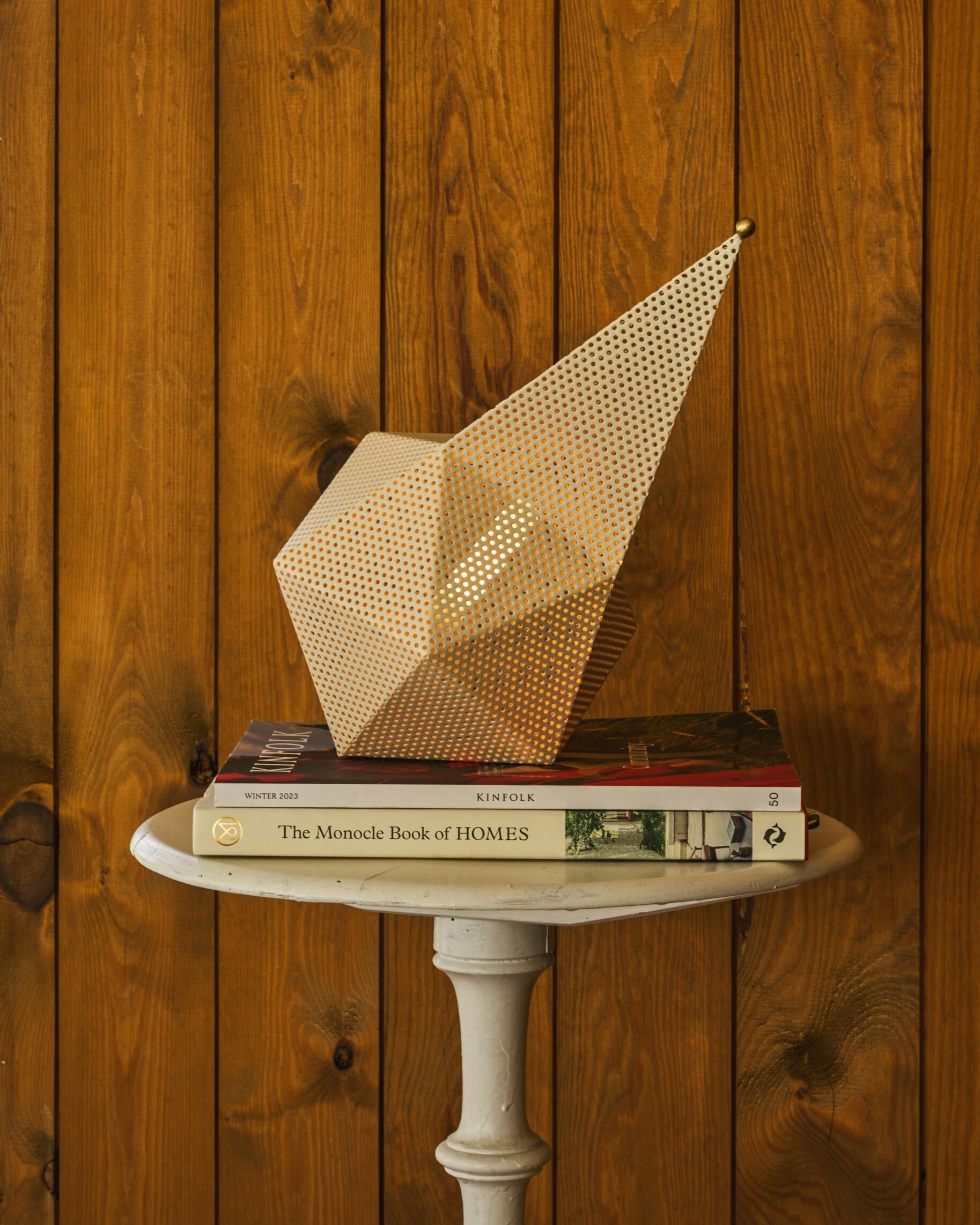 Bagdad Portable Lamp, EU (Shade: Cream White Semi Matt)