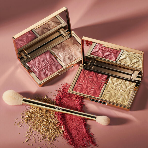 ICONIC London Highlight & Blush Duo Brush