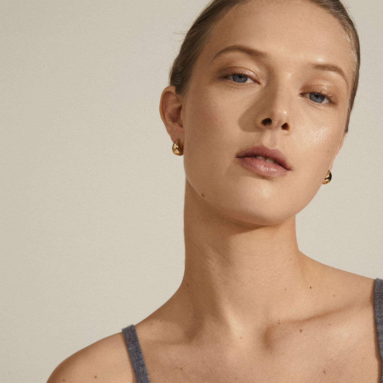 ALEXANE chunky mini hoop earrings gold-plated