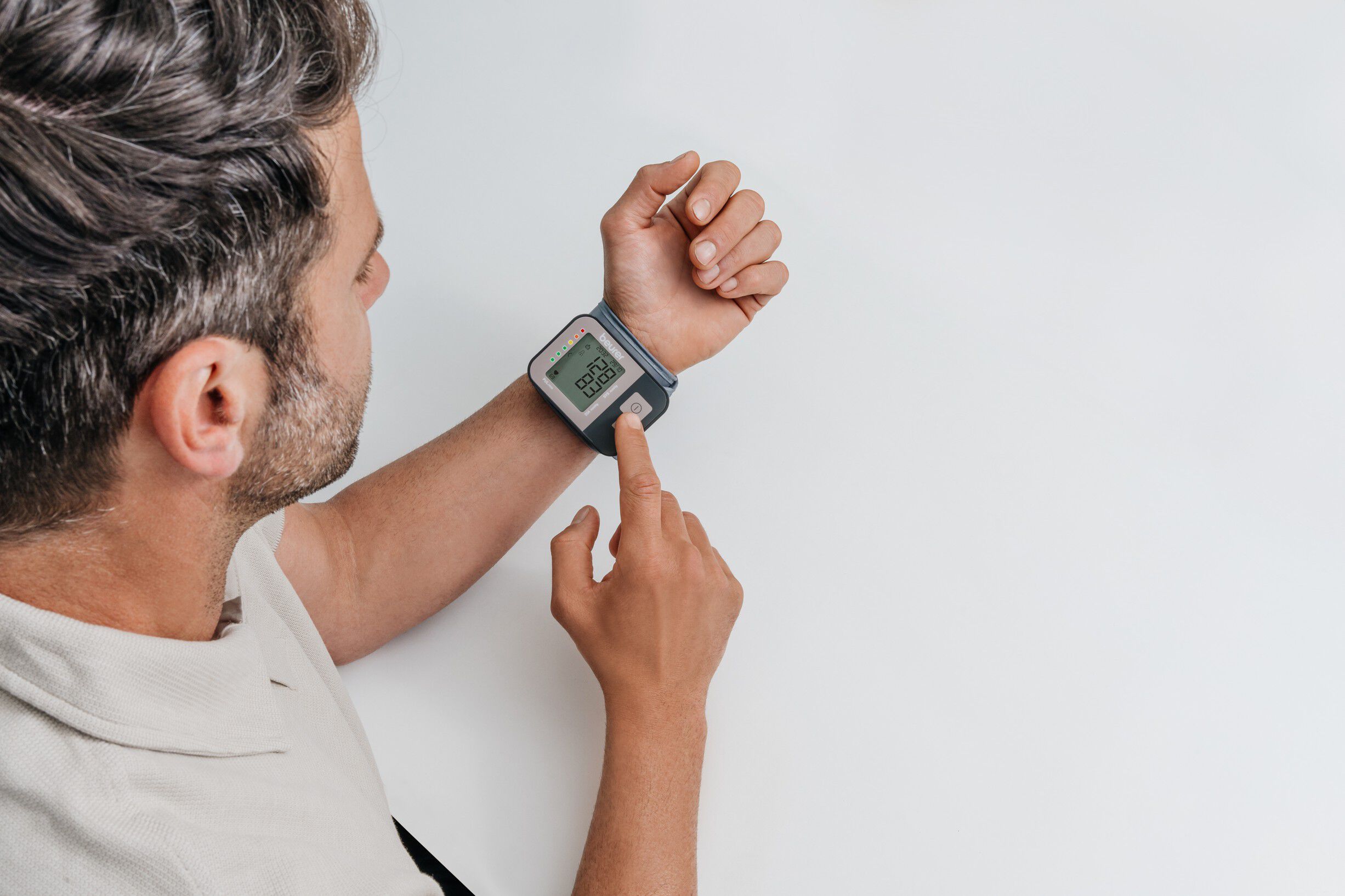 Blodtrykksm&aring;ler til h&aring;ndleddet PR-BC01R