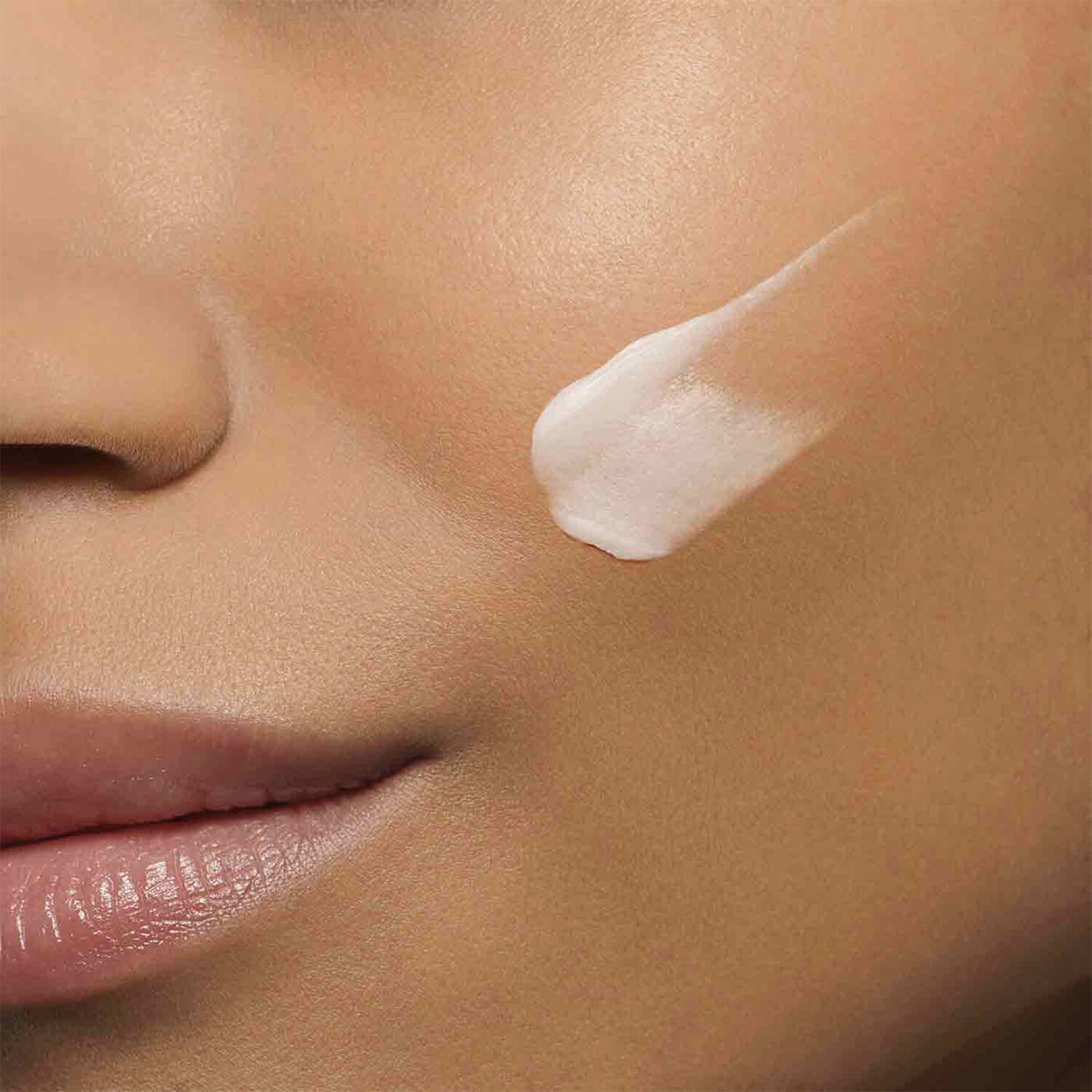 Instant Smooth Perfecting Touch 15 ml.