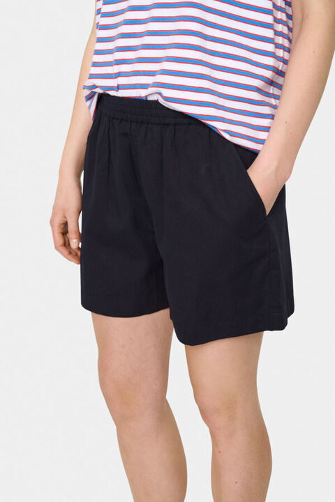 UfloraSZ Shorts