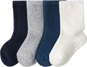 Ribbed, soft socks.