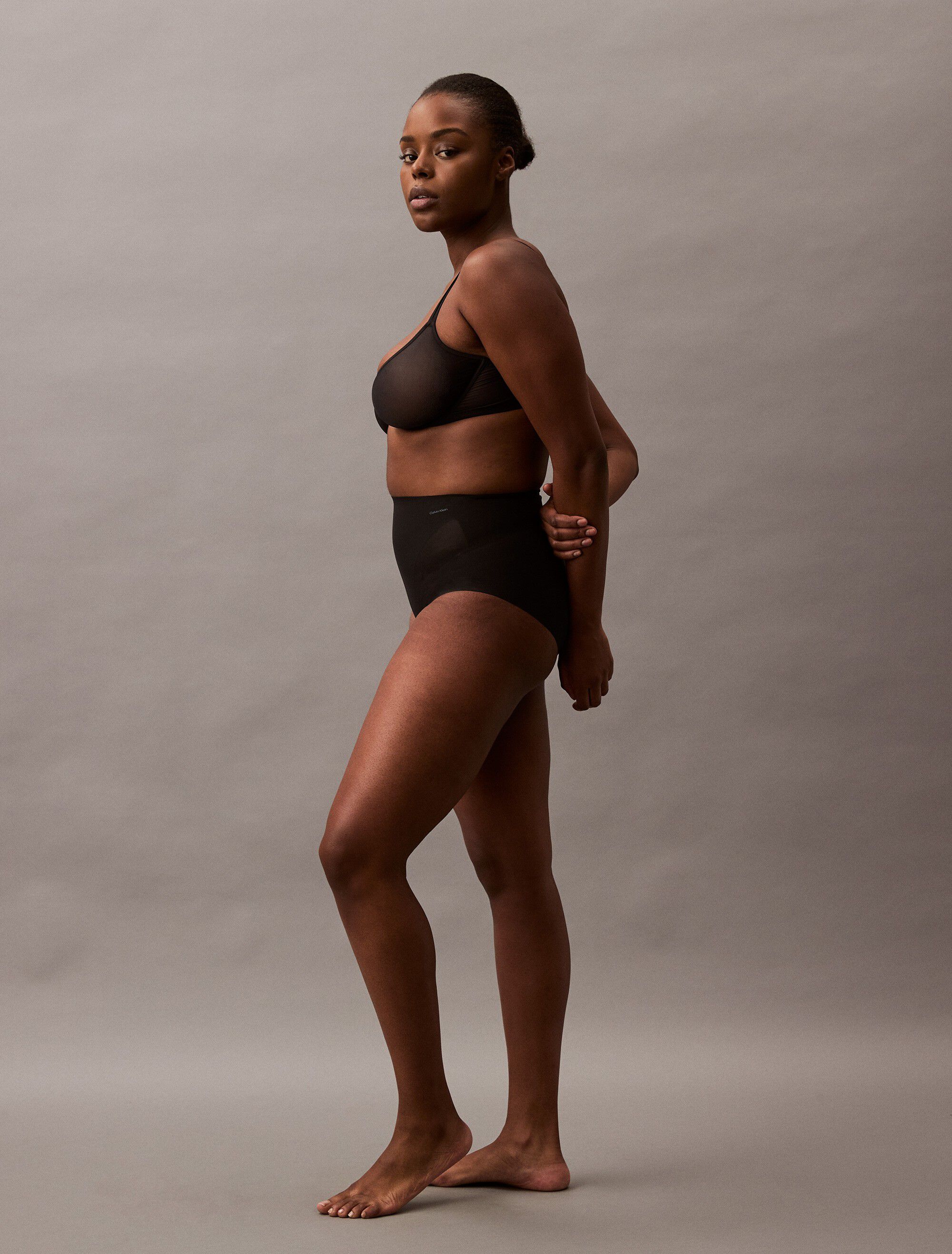 SCULPTED FIRM MESH BRIEF