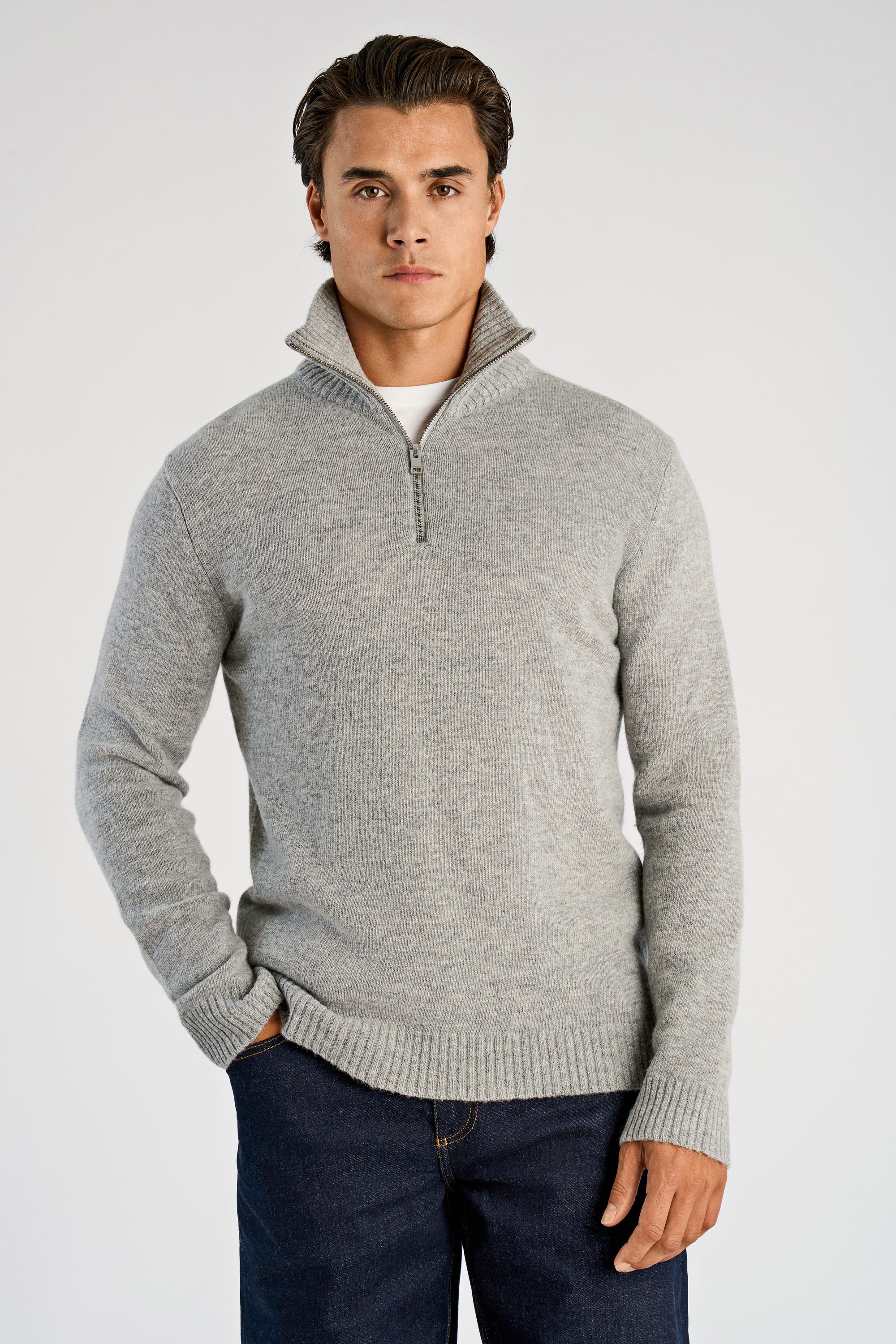 Lambswool half zip knit