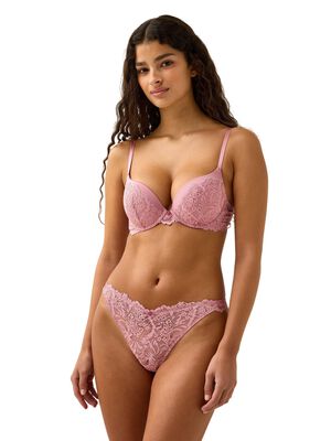 Push-up bra with lace and mesh.