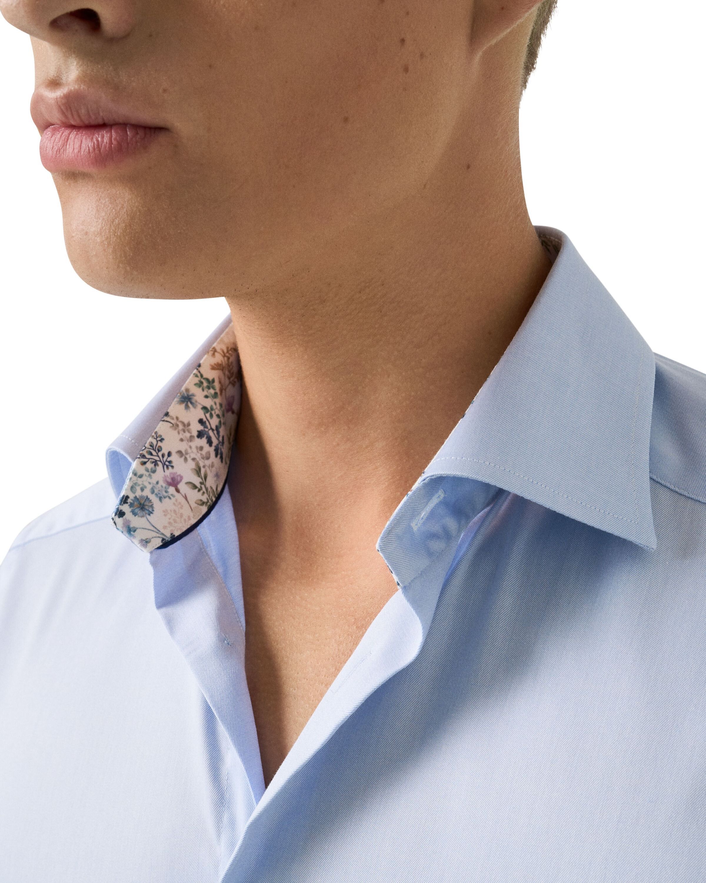 Slim Fit Floral Effect Signature Twill Shirt