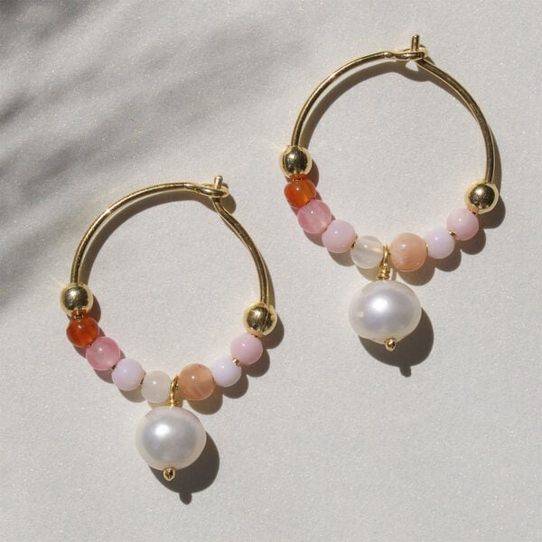 Pink power Pearl-hoop earring