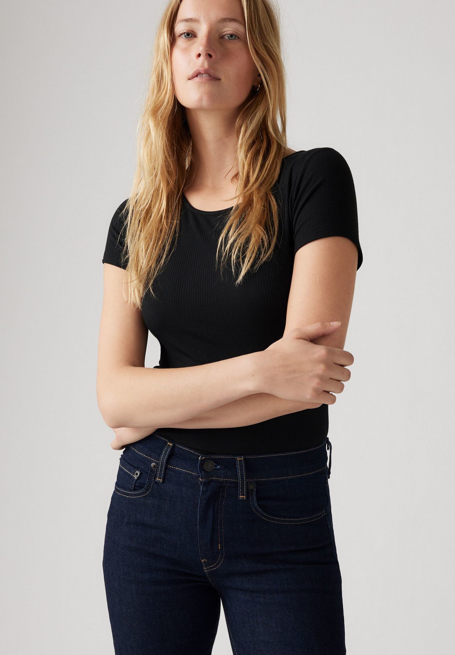 724 High Rise Straight Jeans