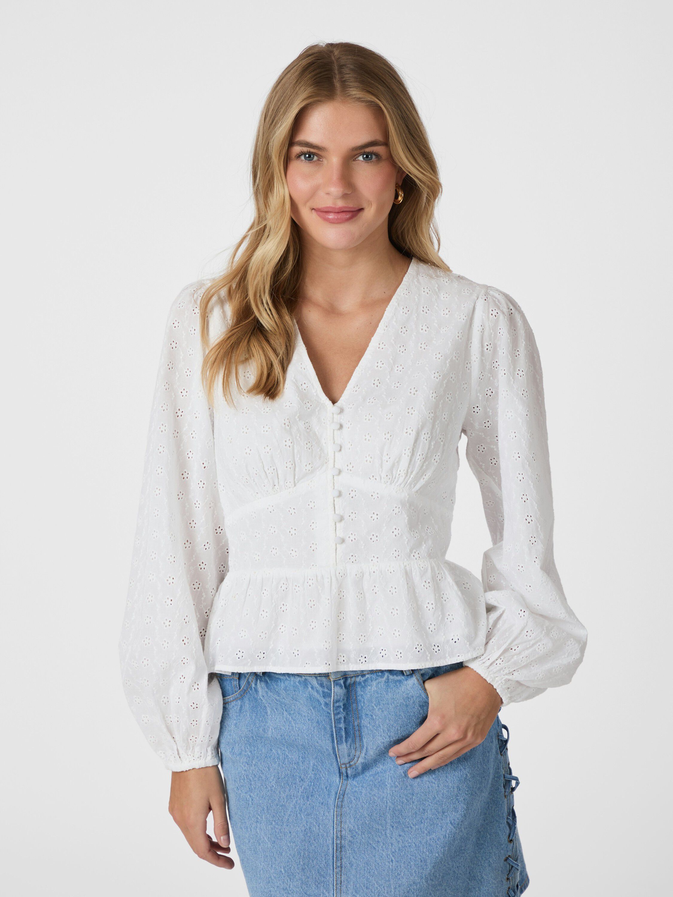 Neroni Embroidery Blouse