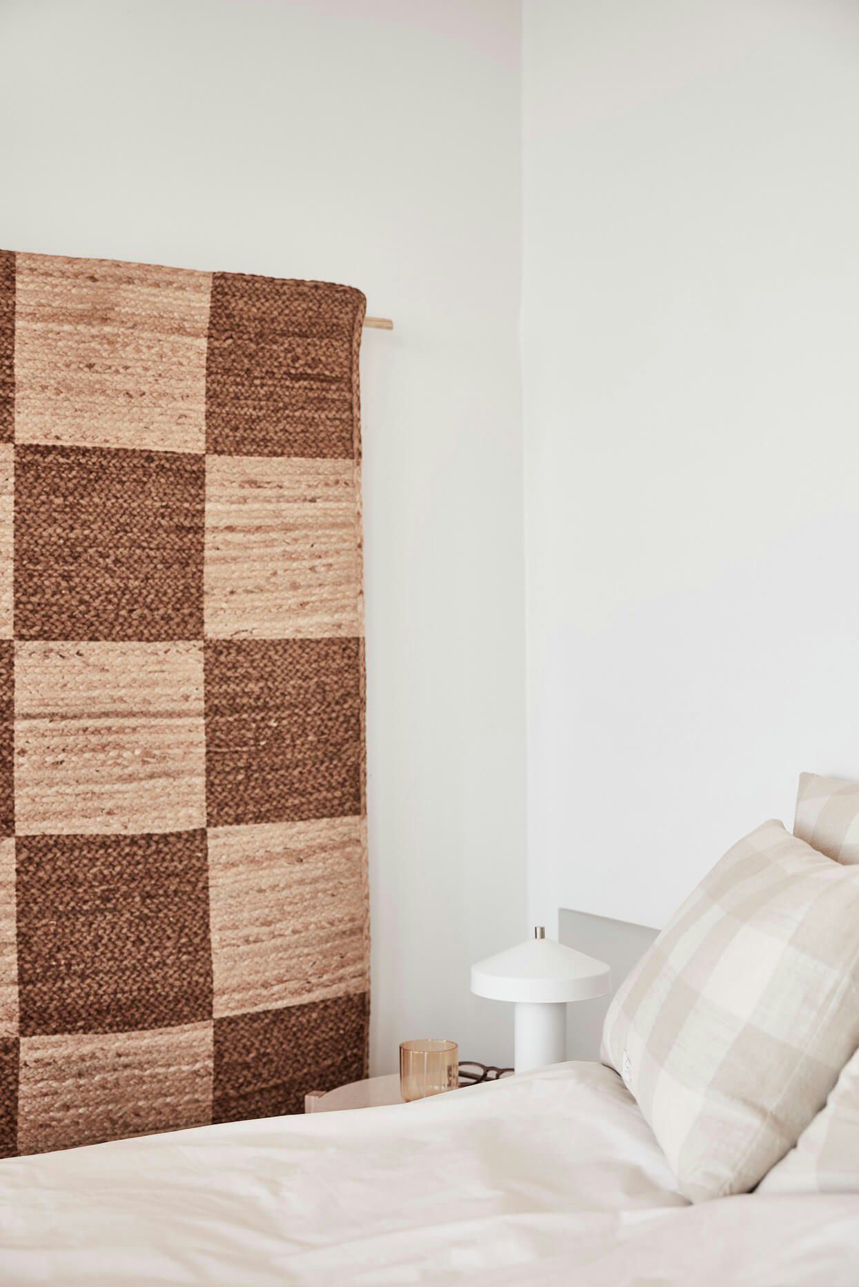 Hatto Portable Table Lamp