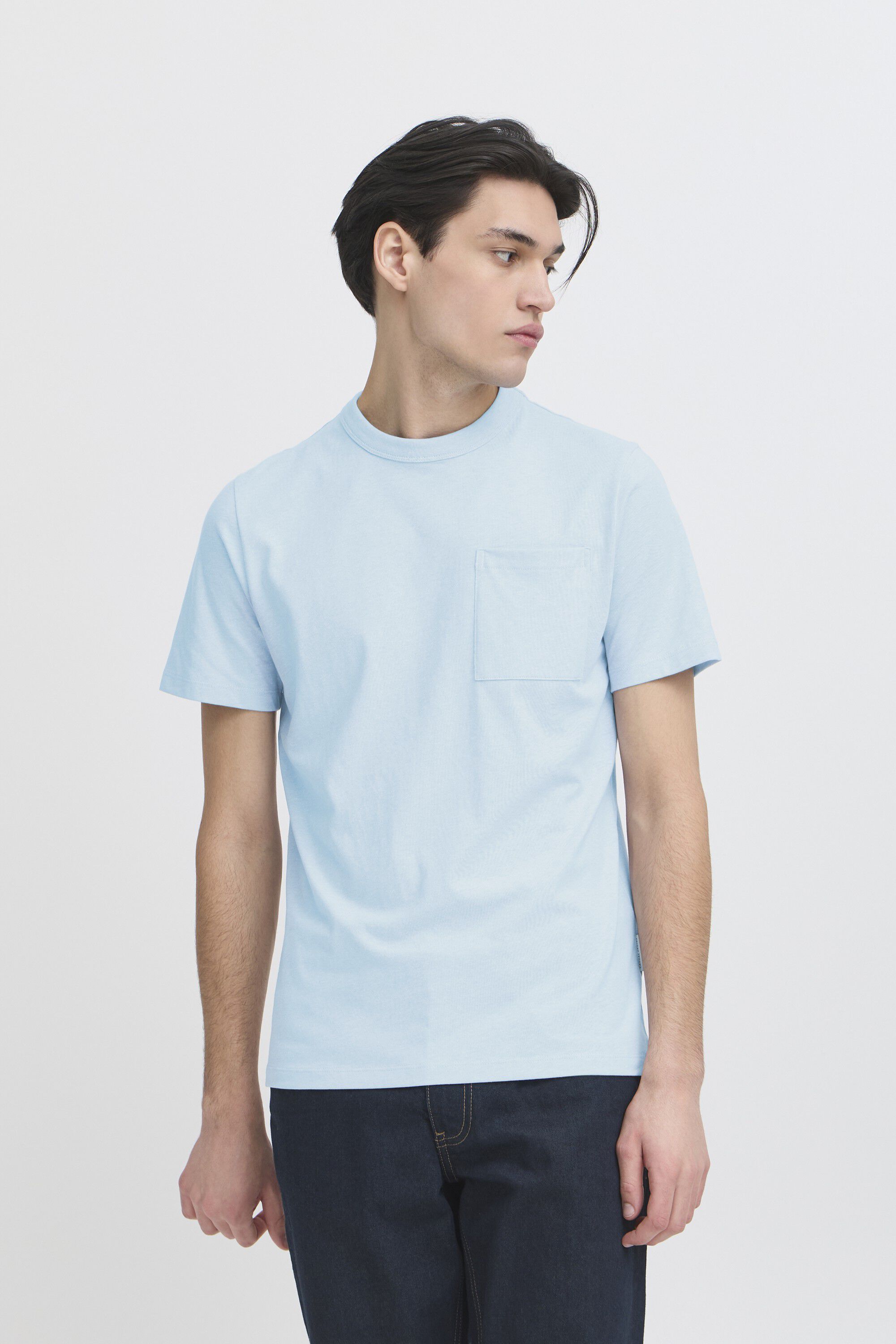 CFJASPER m&eacute;lange tee with chest poc
