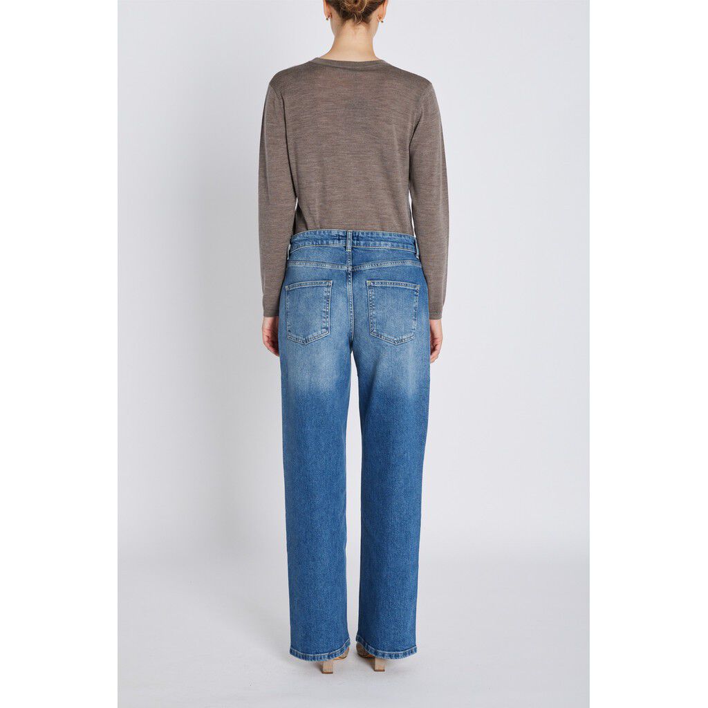 CharleneBBRound Neck knit