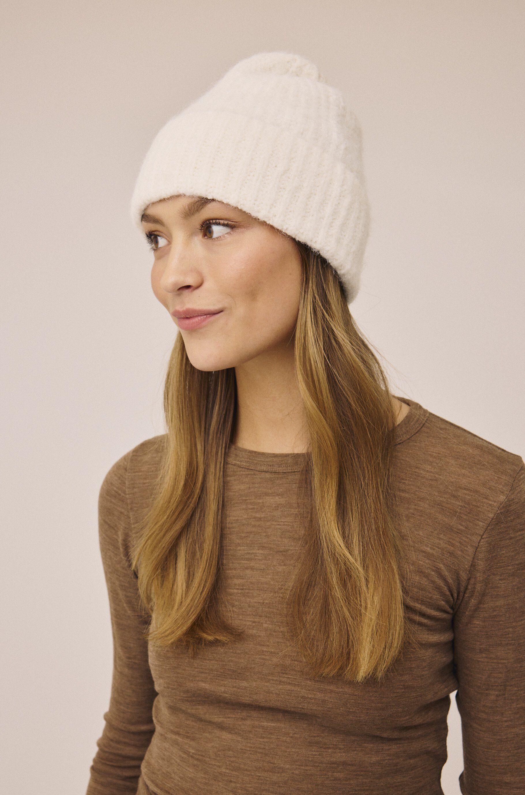Iselin 6 GRS Hat