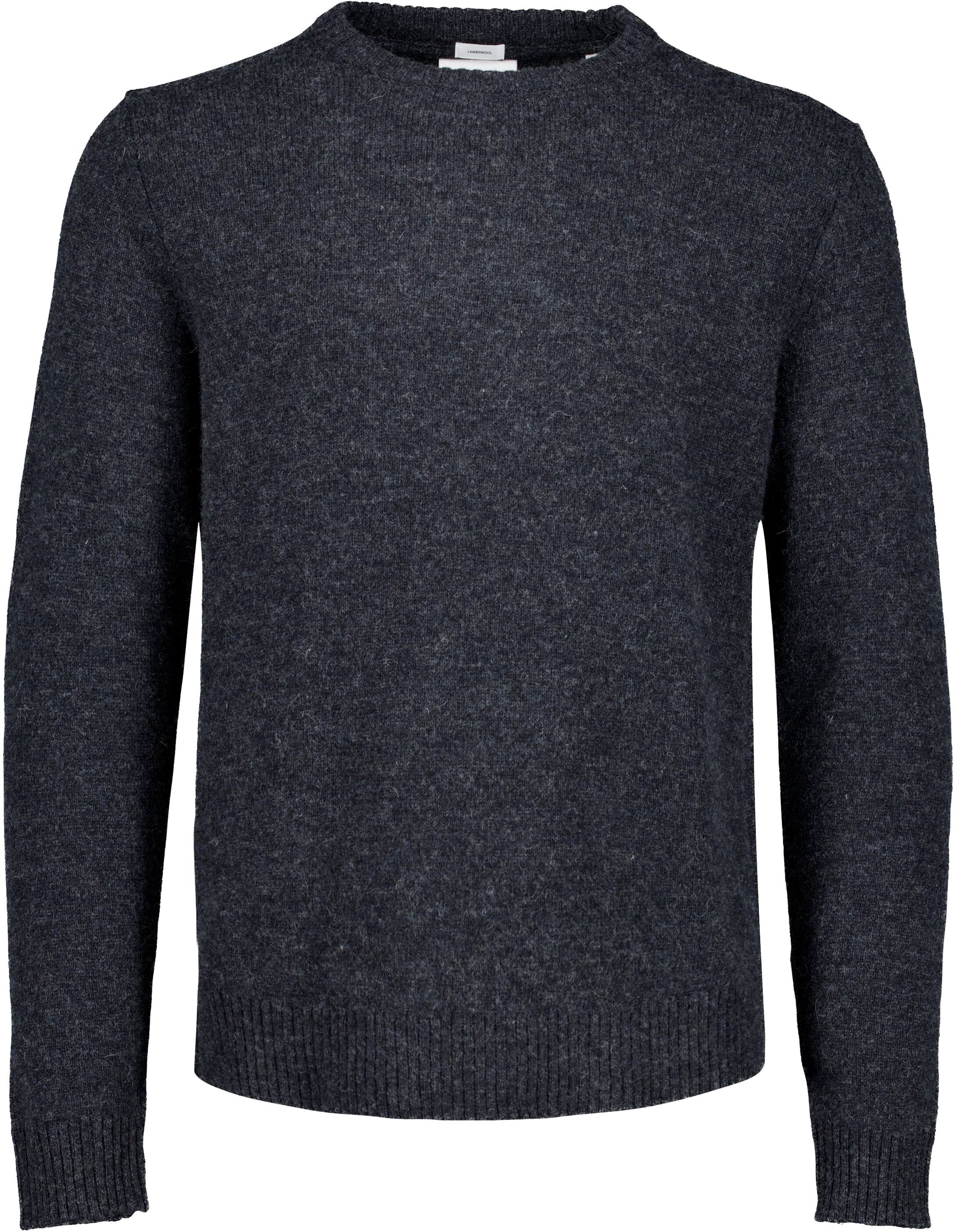 Lambswool o-neck knit