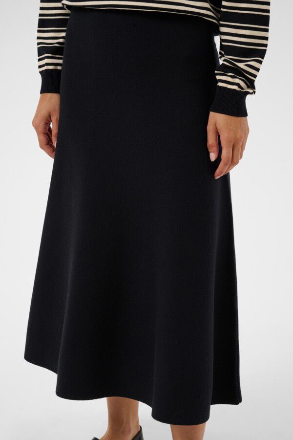VikesaPW Skirt