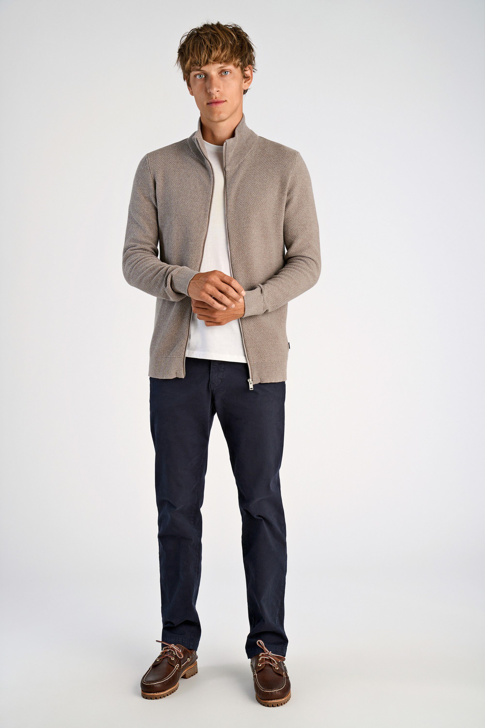 Recycle structure zip cardigan