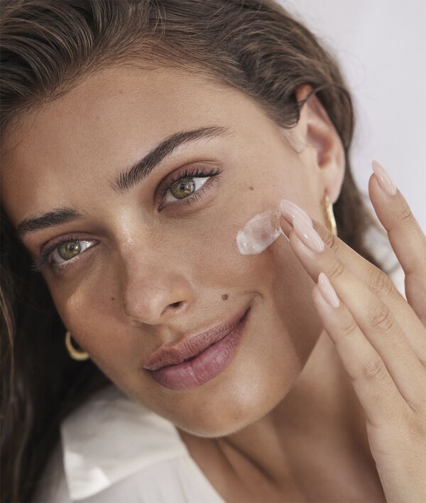 The Ritual of Namaste Glow Anti-Ageing Night Cream Refill