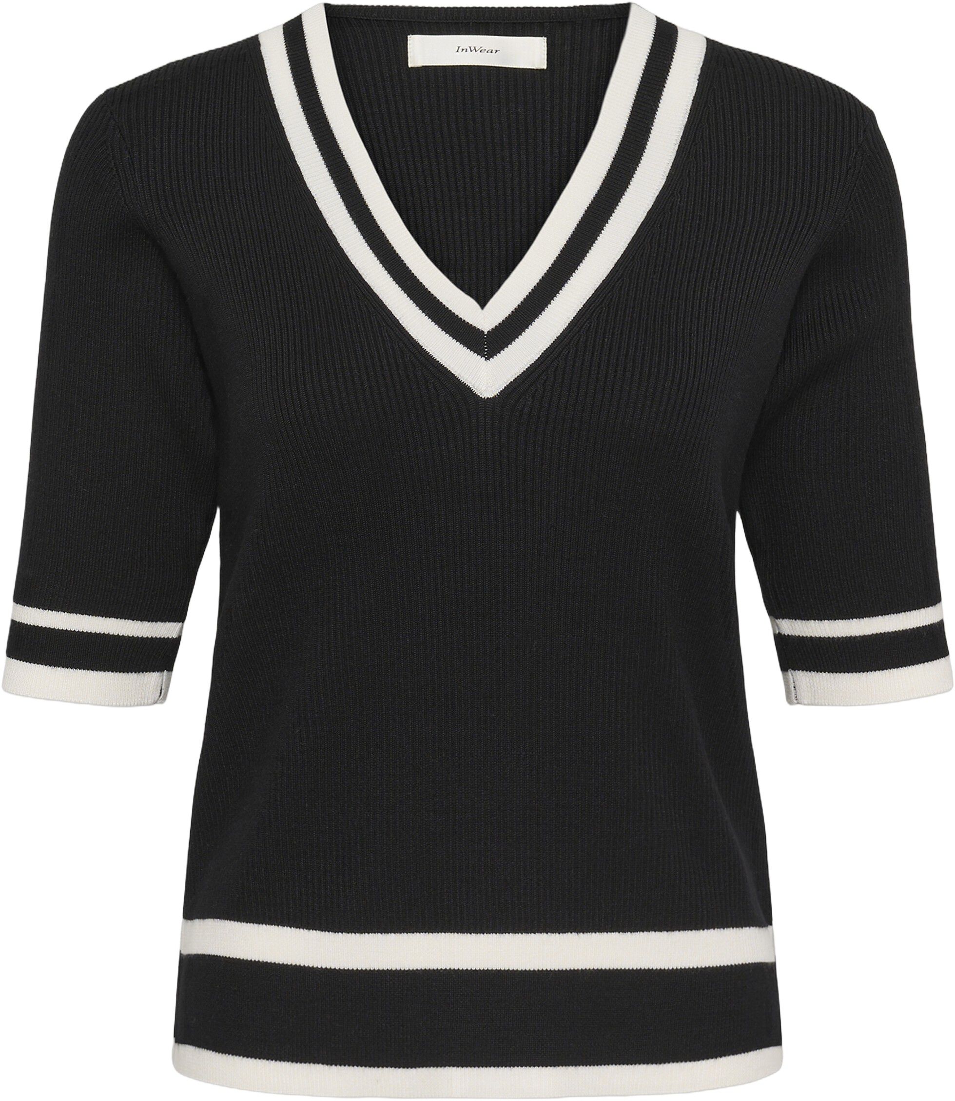 LeenahIW V-Neck Blouse