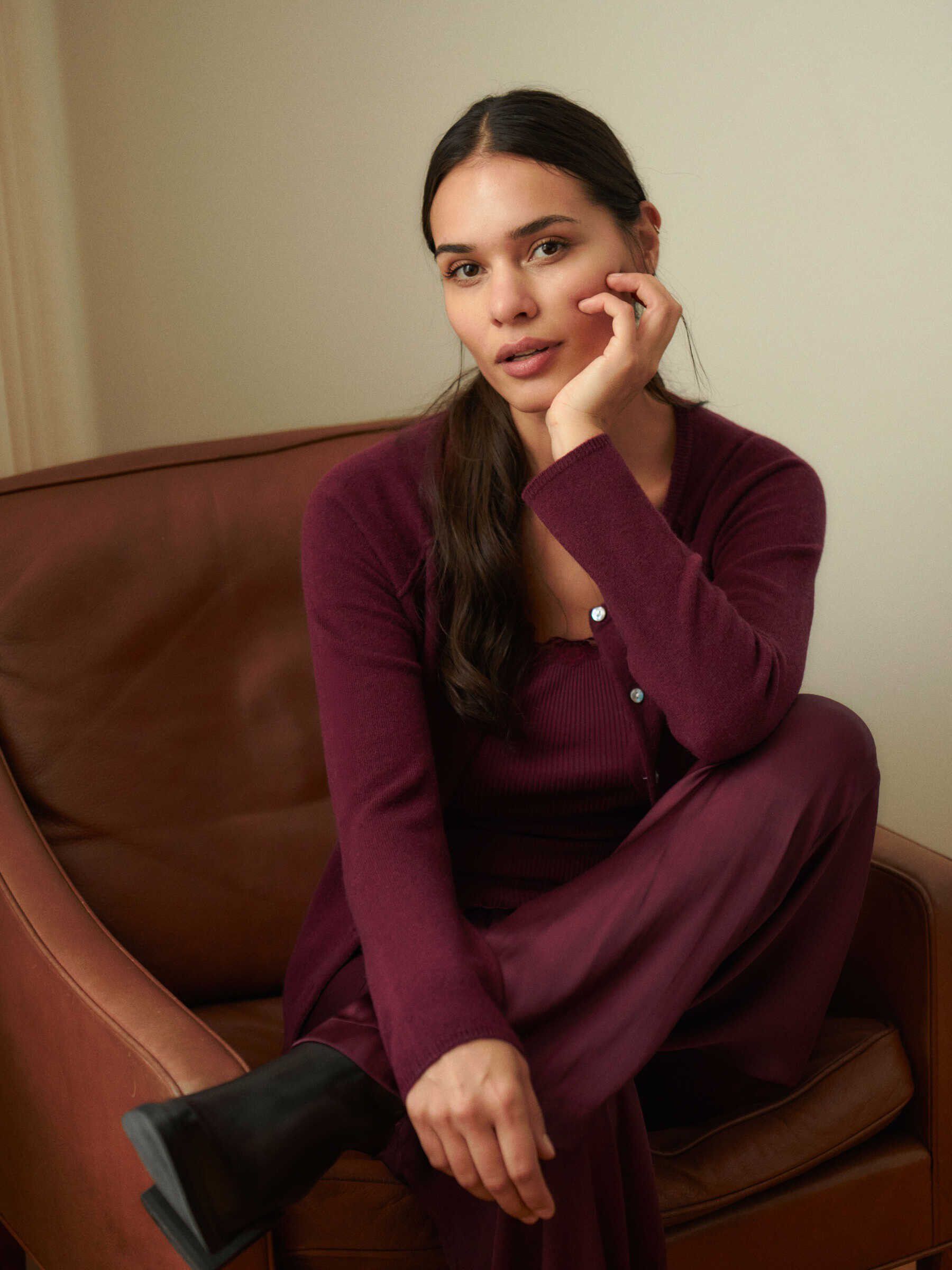RWLaica Cashmere LS O-neck Raglan Cardigan
