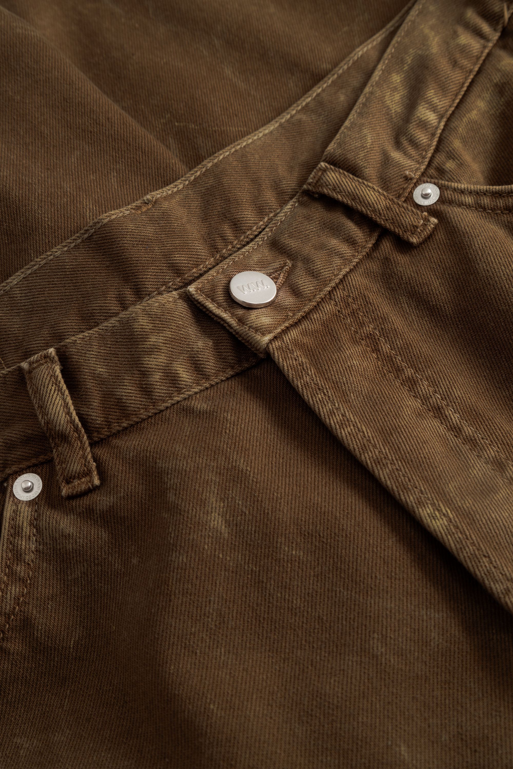 WWType 16 jorts 25377