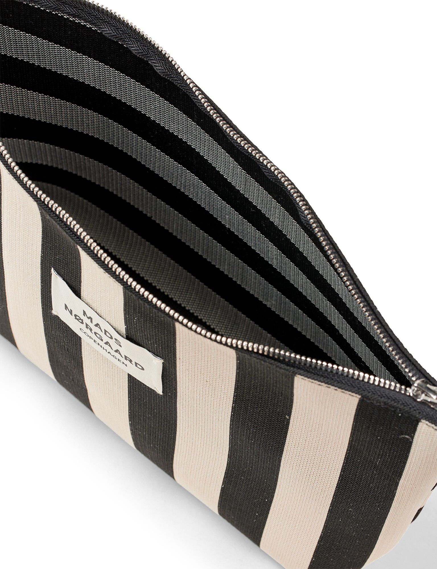 Knit Stripe Hilden Toiletry Bag